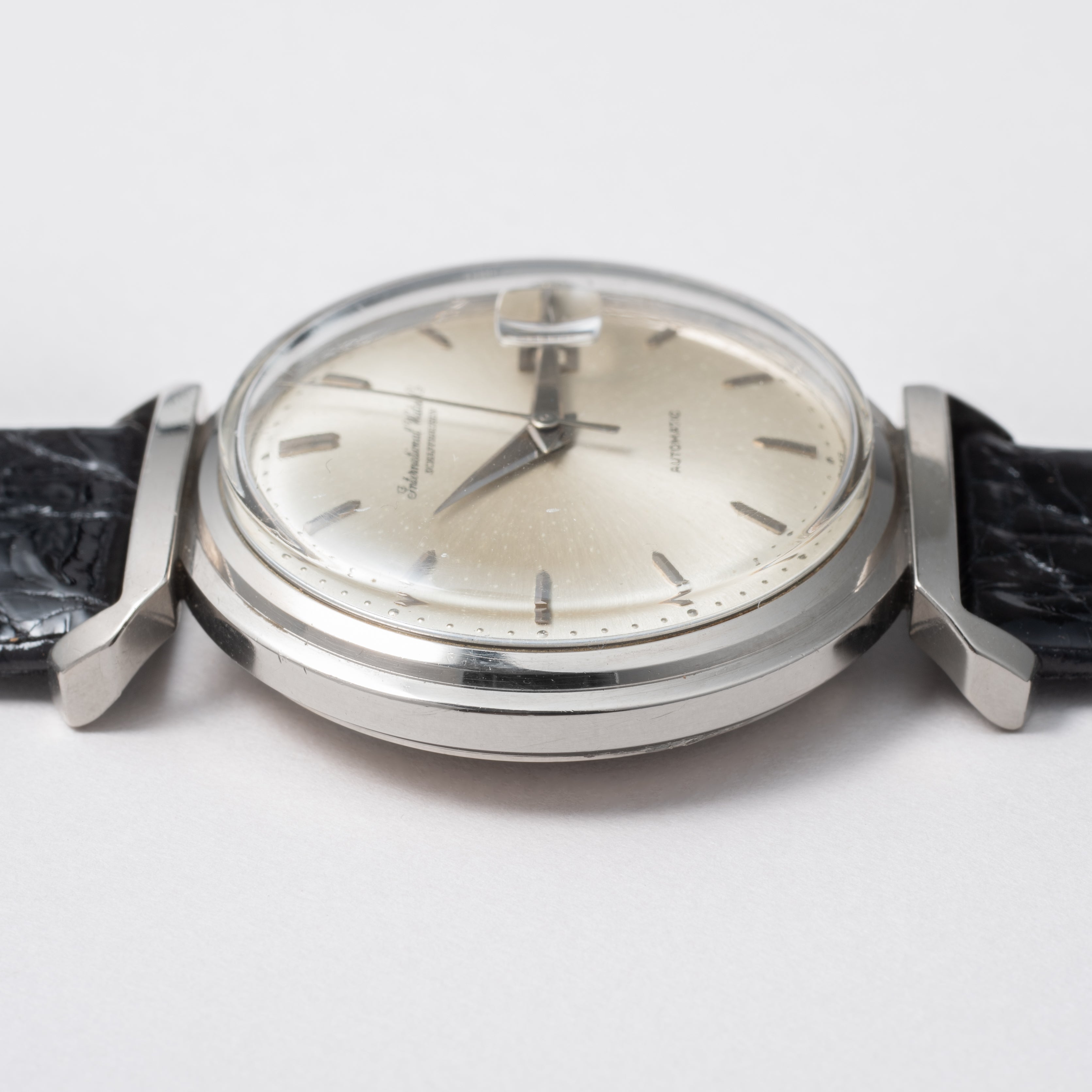 IWC デラックス 1963年製 18金無垢ホワイトゴールド 寄り目 ペラトン式自動巻きCal.8531 お魚リューズ