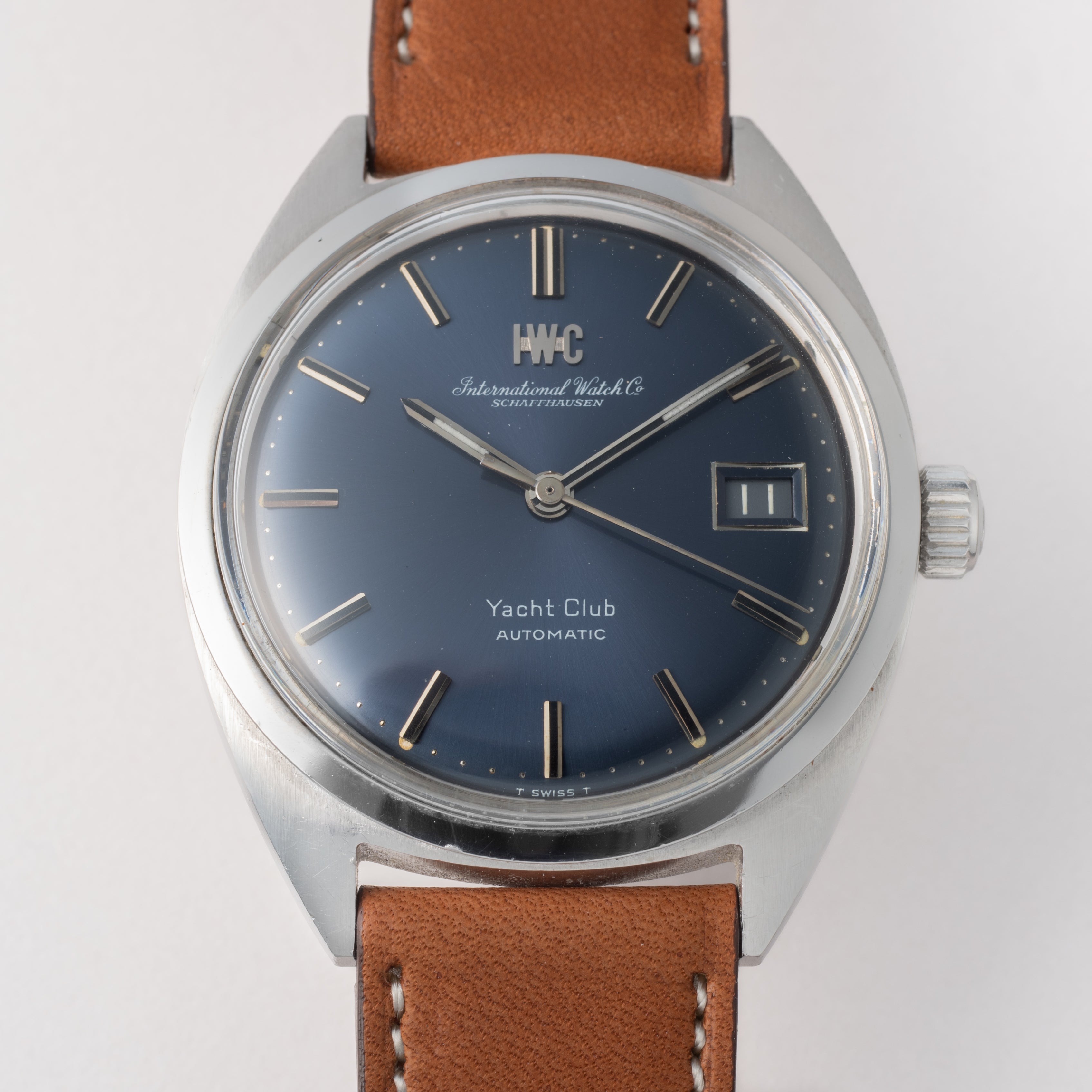 IWC ヨットクラブ 1971年製 Ref.R811AD オリジナルブルーダイヤル ペラトン式自動巻き Cal.8541B お魚リューズ