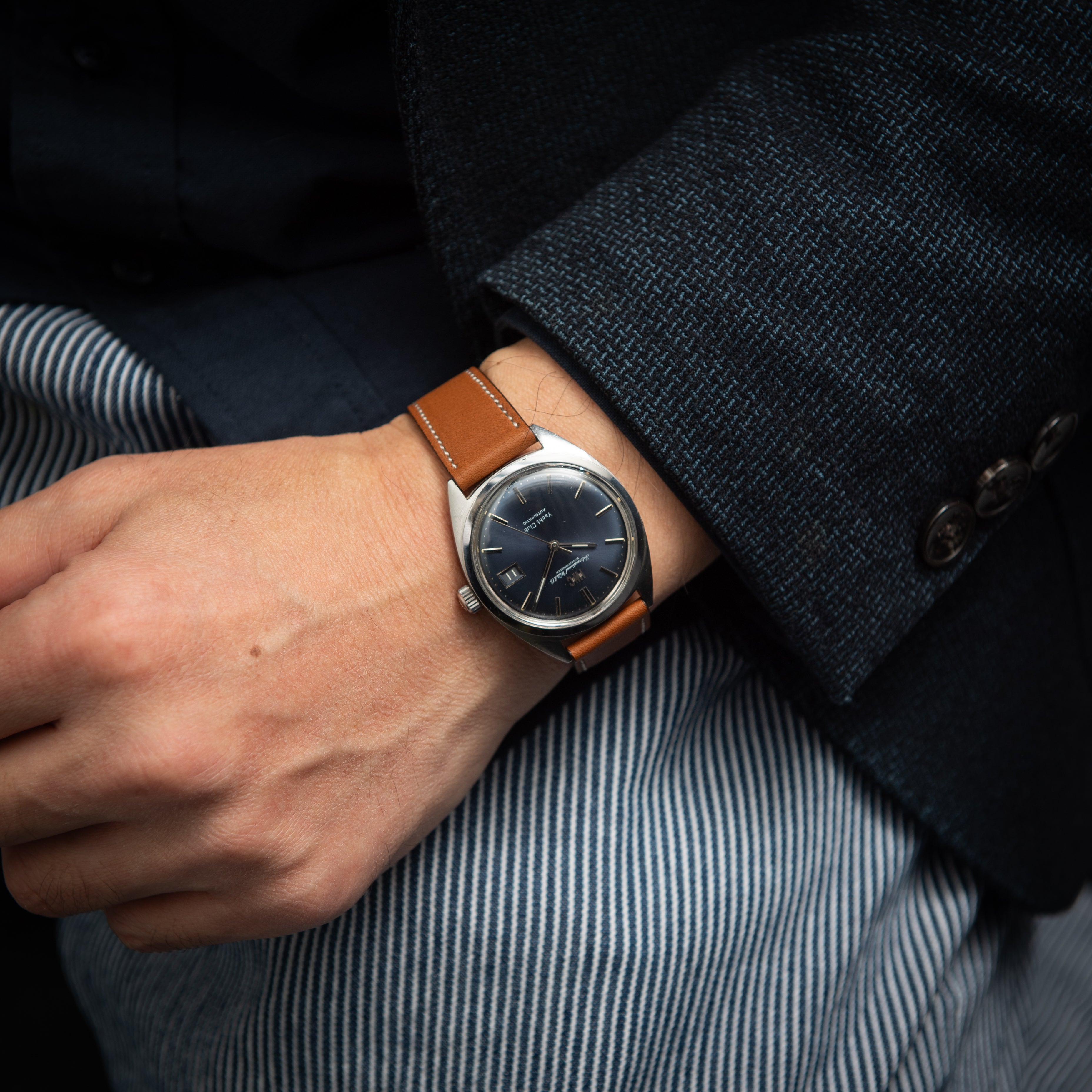 IWC ヨットクラブ 1971年製 Ref.R811AD オリジナルブルーダイヤル ペラトン式自動巻き Cal.8541B お魚リューズ