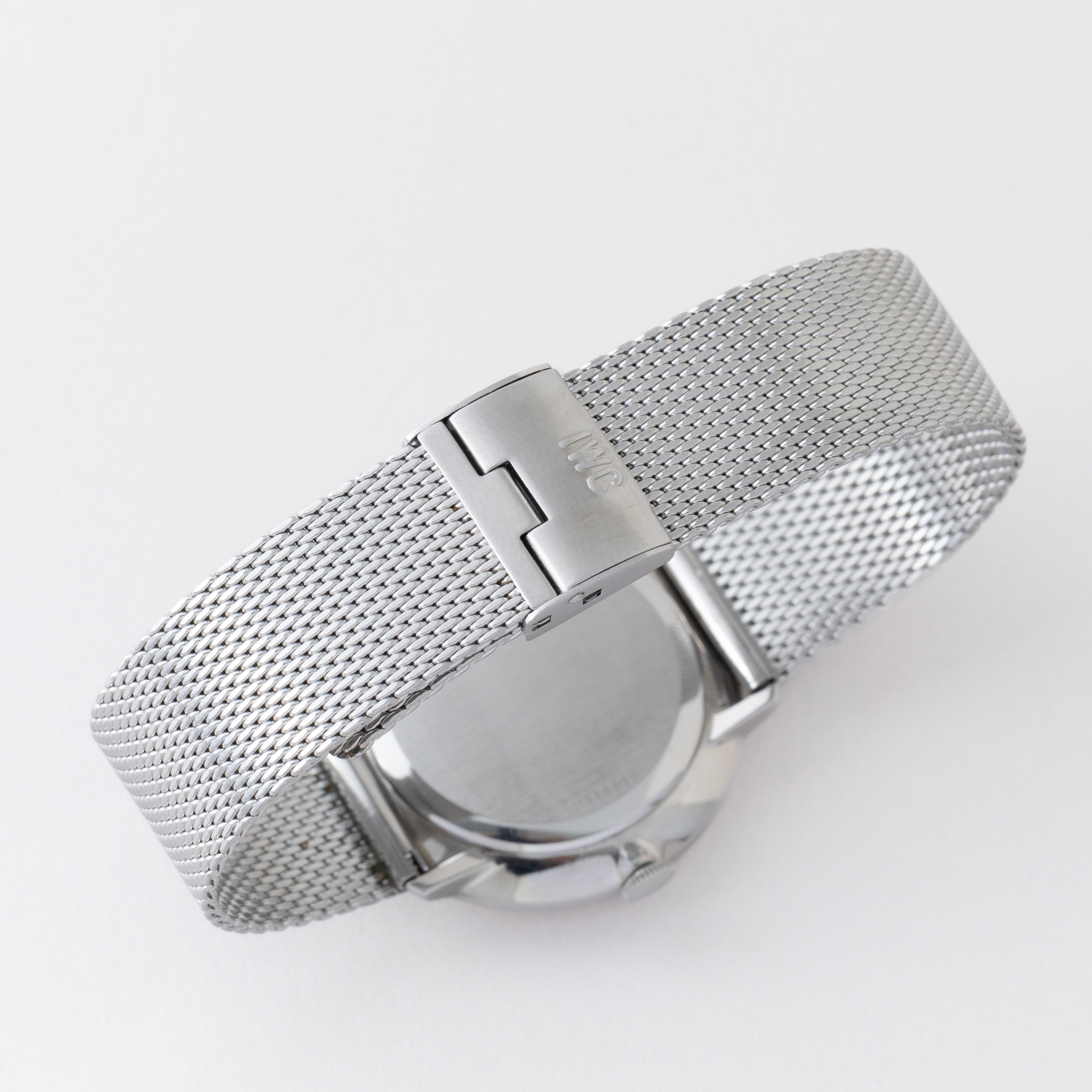 IWC 1973年製 ローマンダイヤル Ref.2401 手巻きCal.403 純正メッシュブレス