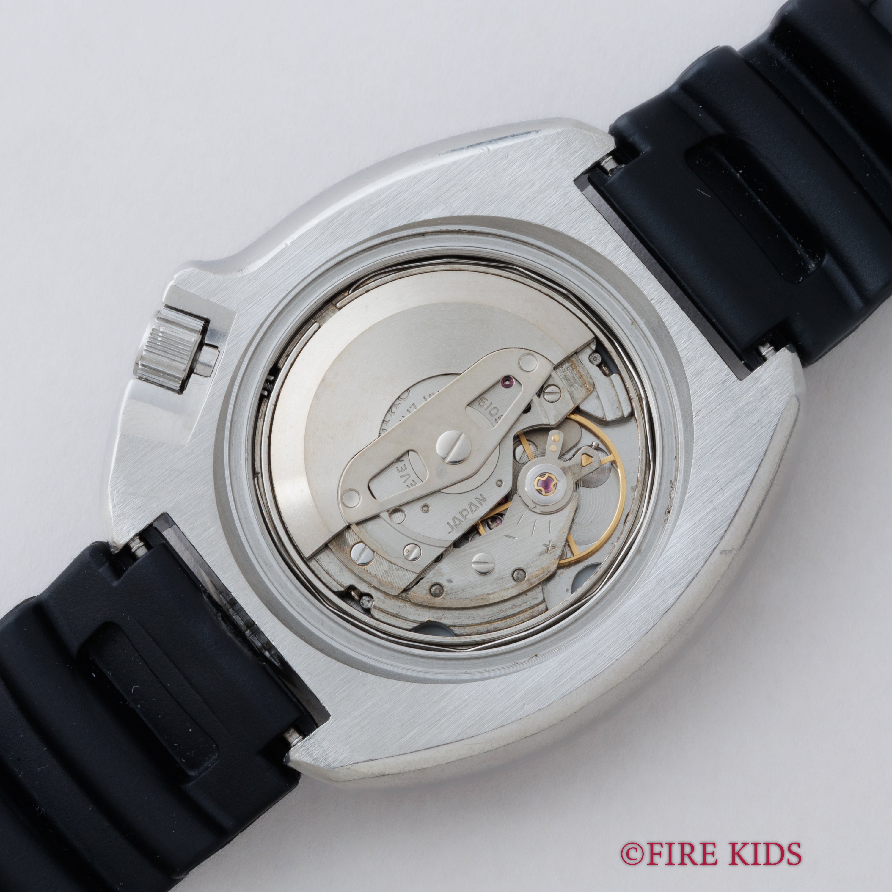 セイコー 150mダイバー 2nd後期 植村ダイバー 1974年製 自動巻き Ref.6105-8110