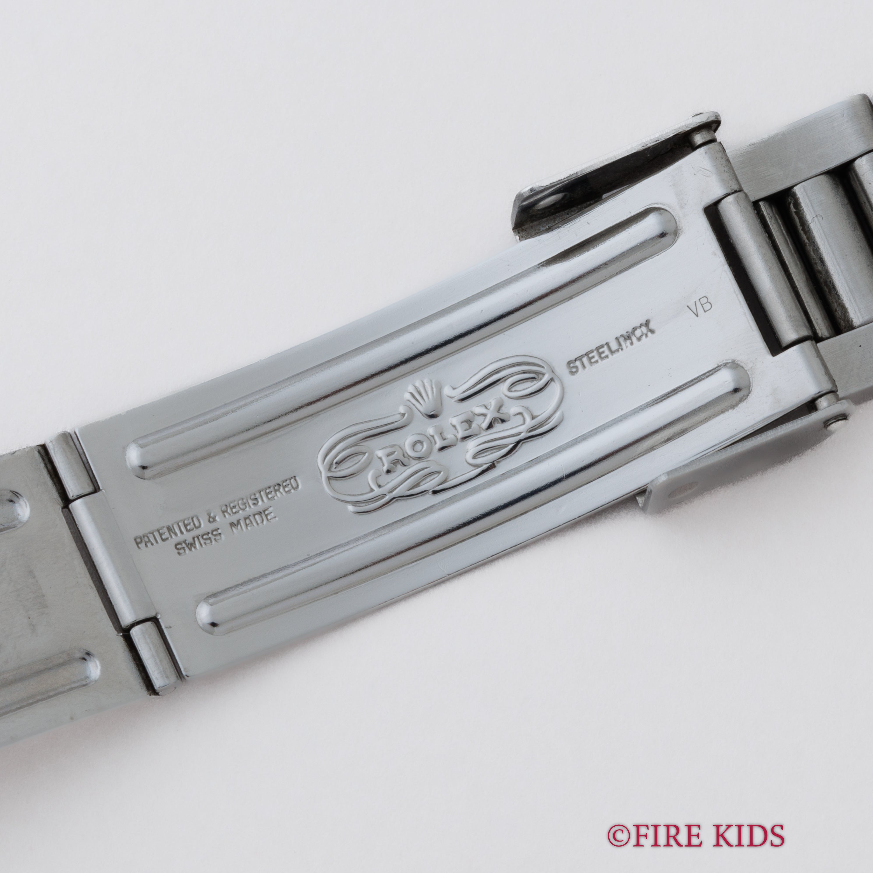 ロレックス サブマリーナーデイト 1978年製 Ref.1680 オールトリチウム 白サブマーク2ダイヤル