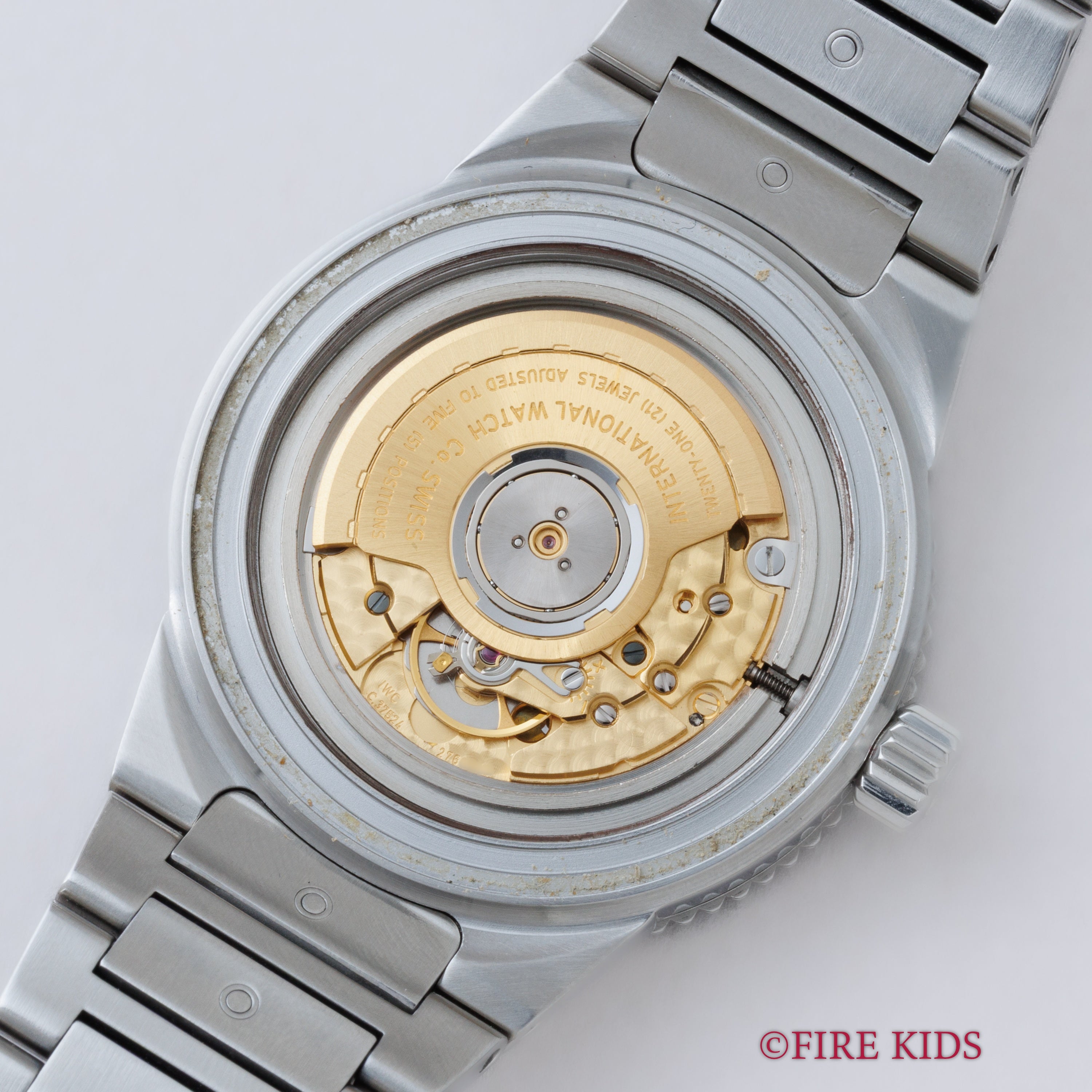 IWC 2001年製 アクアタイマー 2000m防水 オールトリチウム 純正ブレス サービスギャラ、箱、修理明細付き