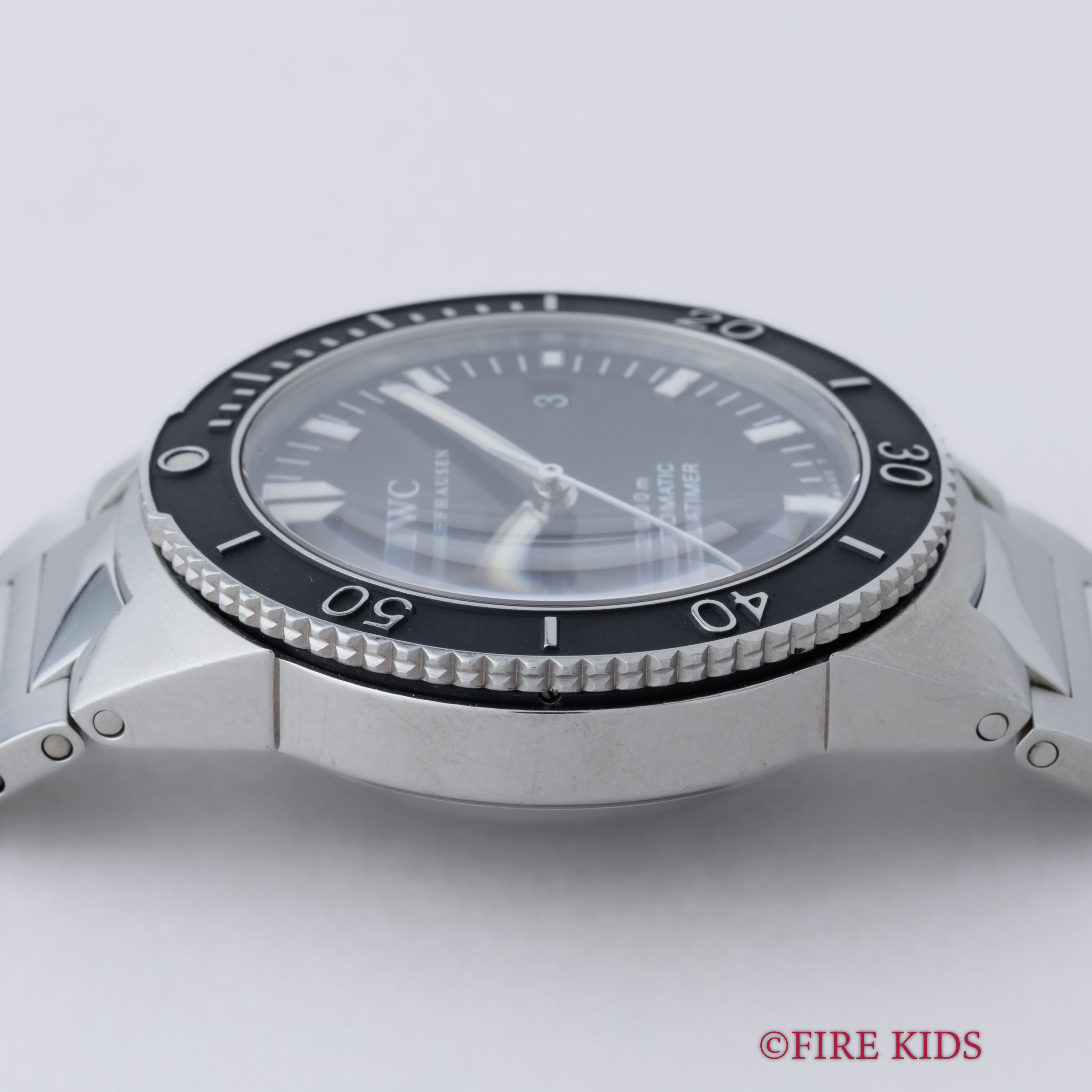 IWC 2001年製 アクアタイマー 2000m防水 オールトリチウム 純正ブレス サービスギャラ、箱、修理明細付き