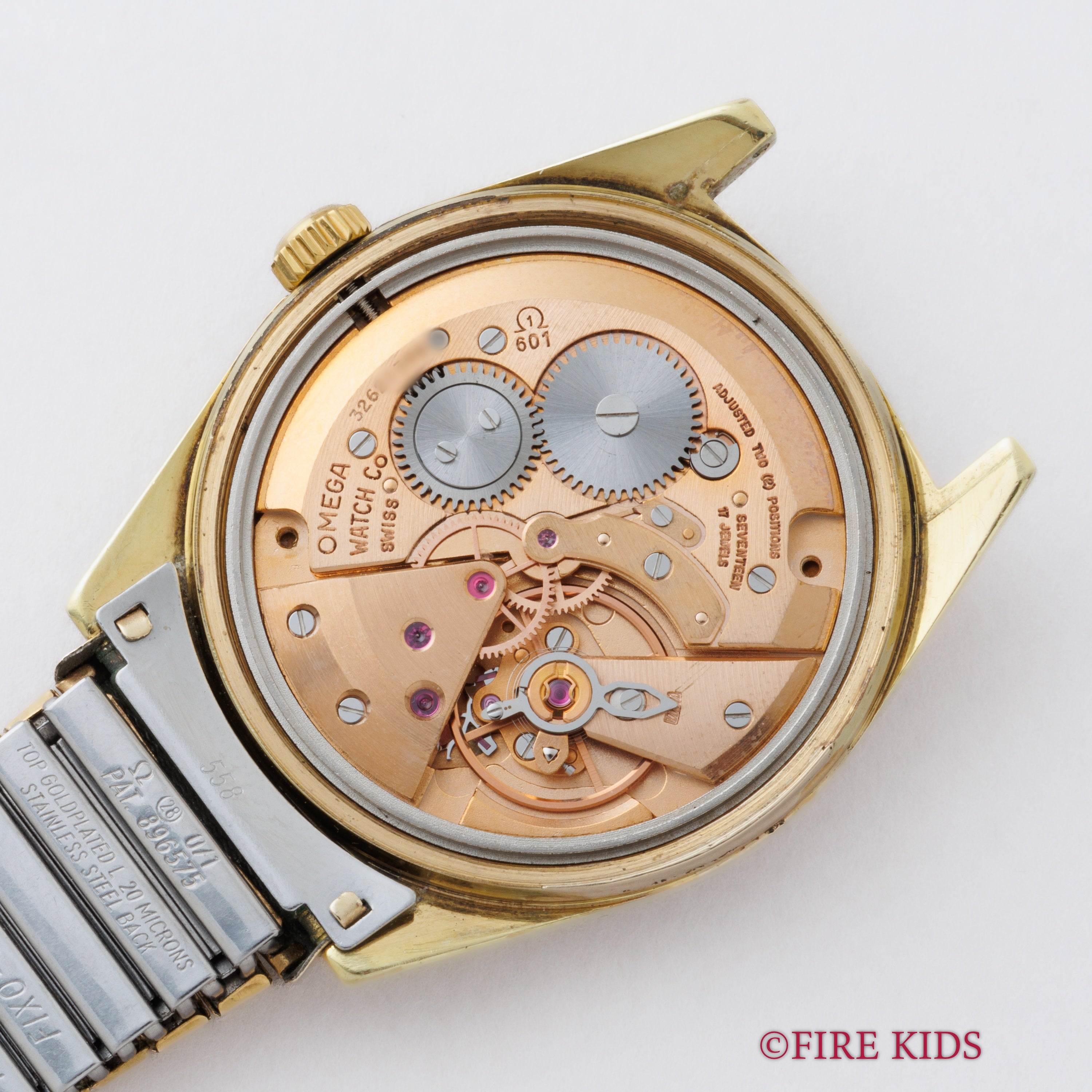 オメガ ジュネーブ 1970年製 Ref.135.041 手巻き トノー型GFケースUS 純正エクステンションブレス付