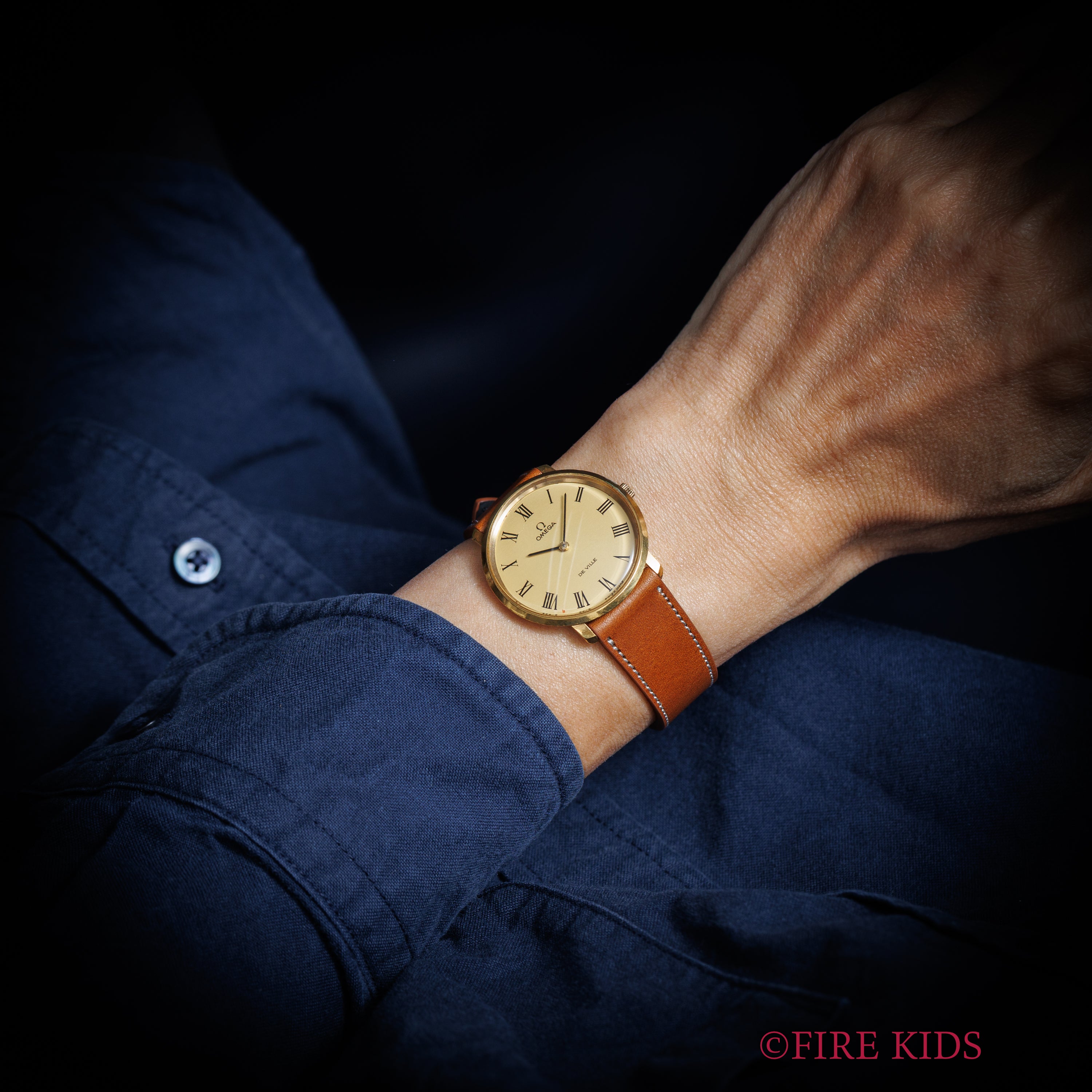 オメガ デ・ヴィル ローマンダイヤル 金張りラウンドケース 1969年製 Ref.111.077