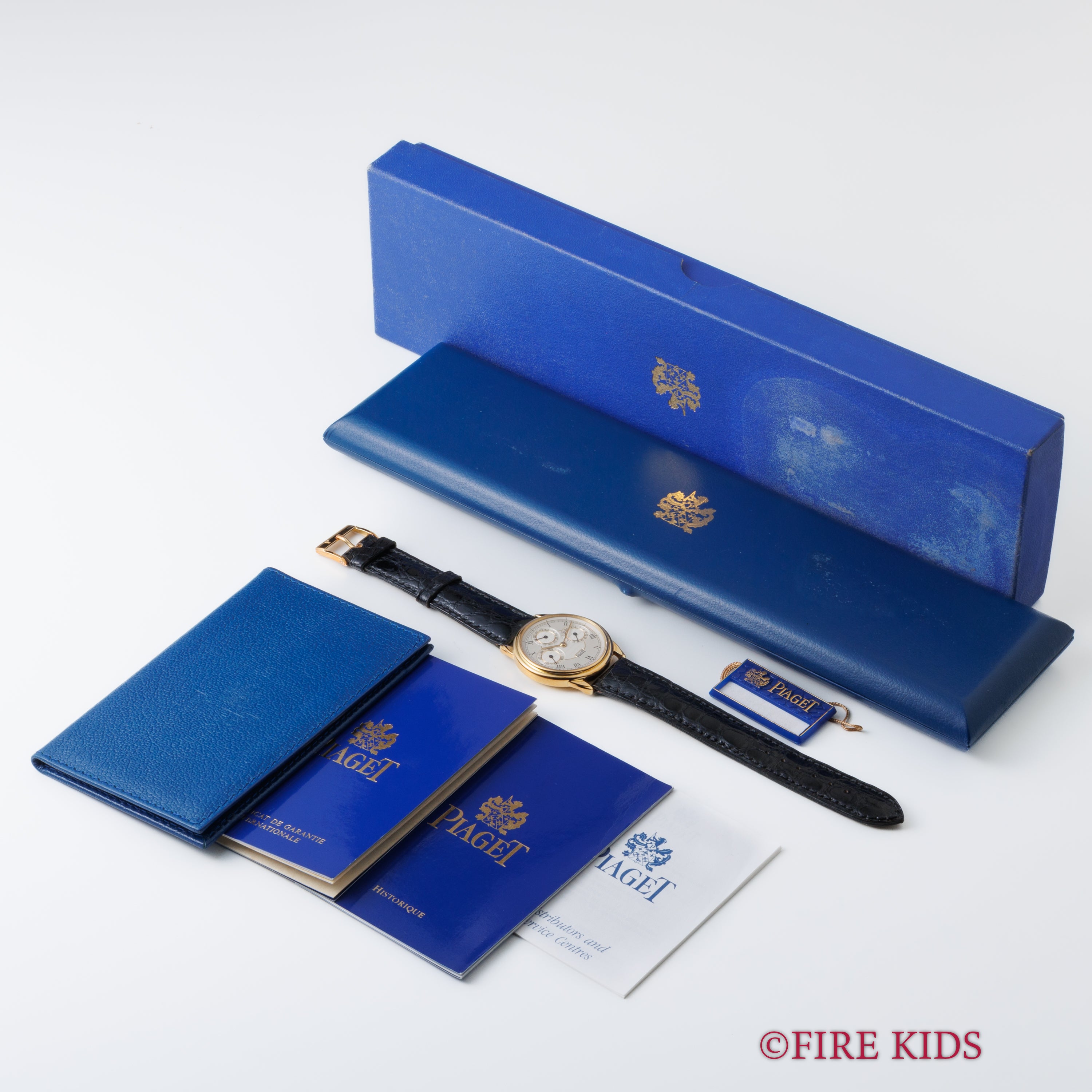 ピアジェ グベナー 18金無垢 トリプルカレンダー 1990年代製 自動巻き Cal.8535 Ref.15959 N.O.S 箱、ギャラ、タグ、尾錠、革ベルト付