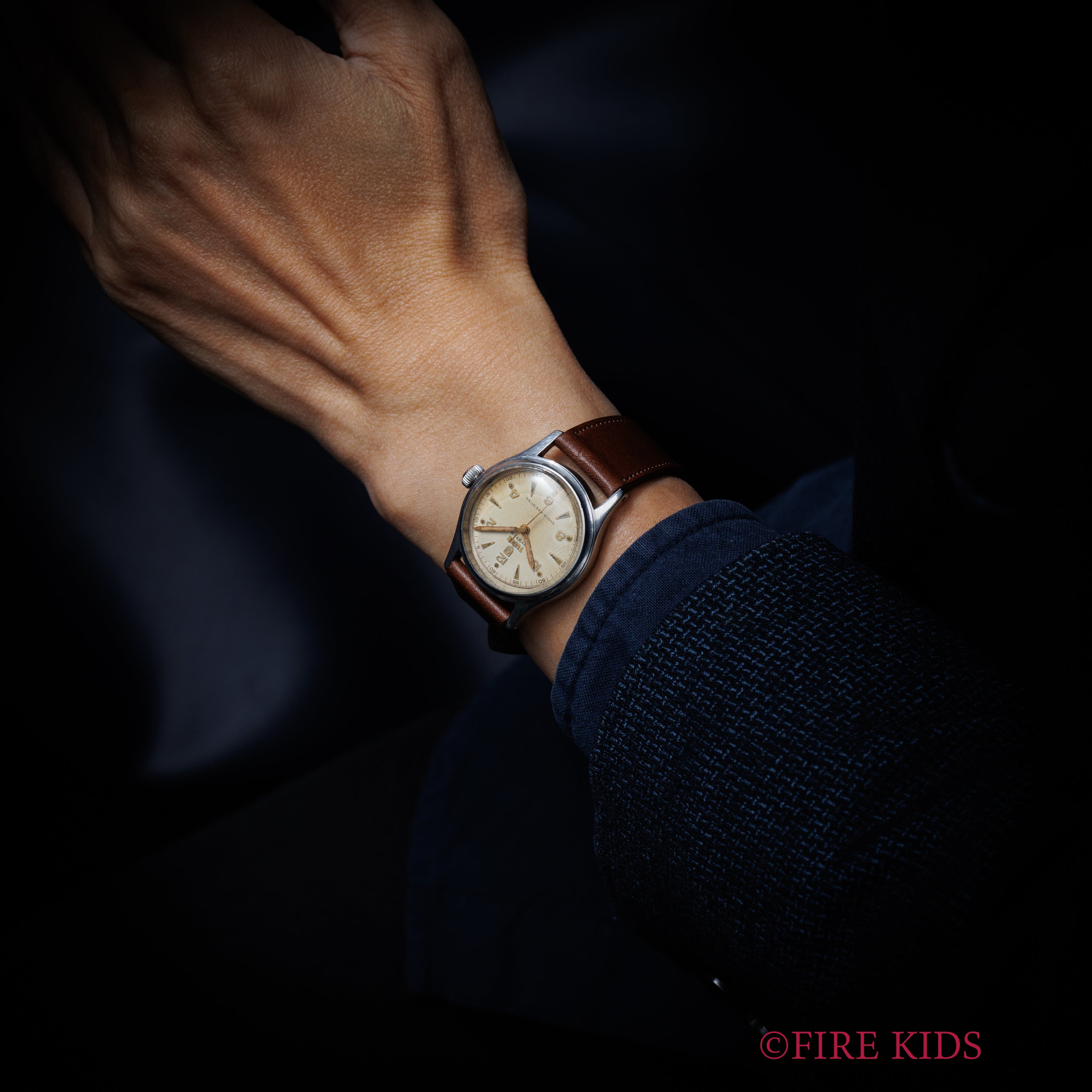 チューダー 盾バラ オイスター 1940年代製 Ref.4453 飛びアラビアダイヤル 手巻