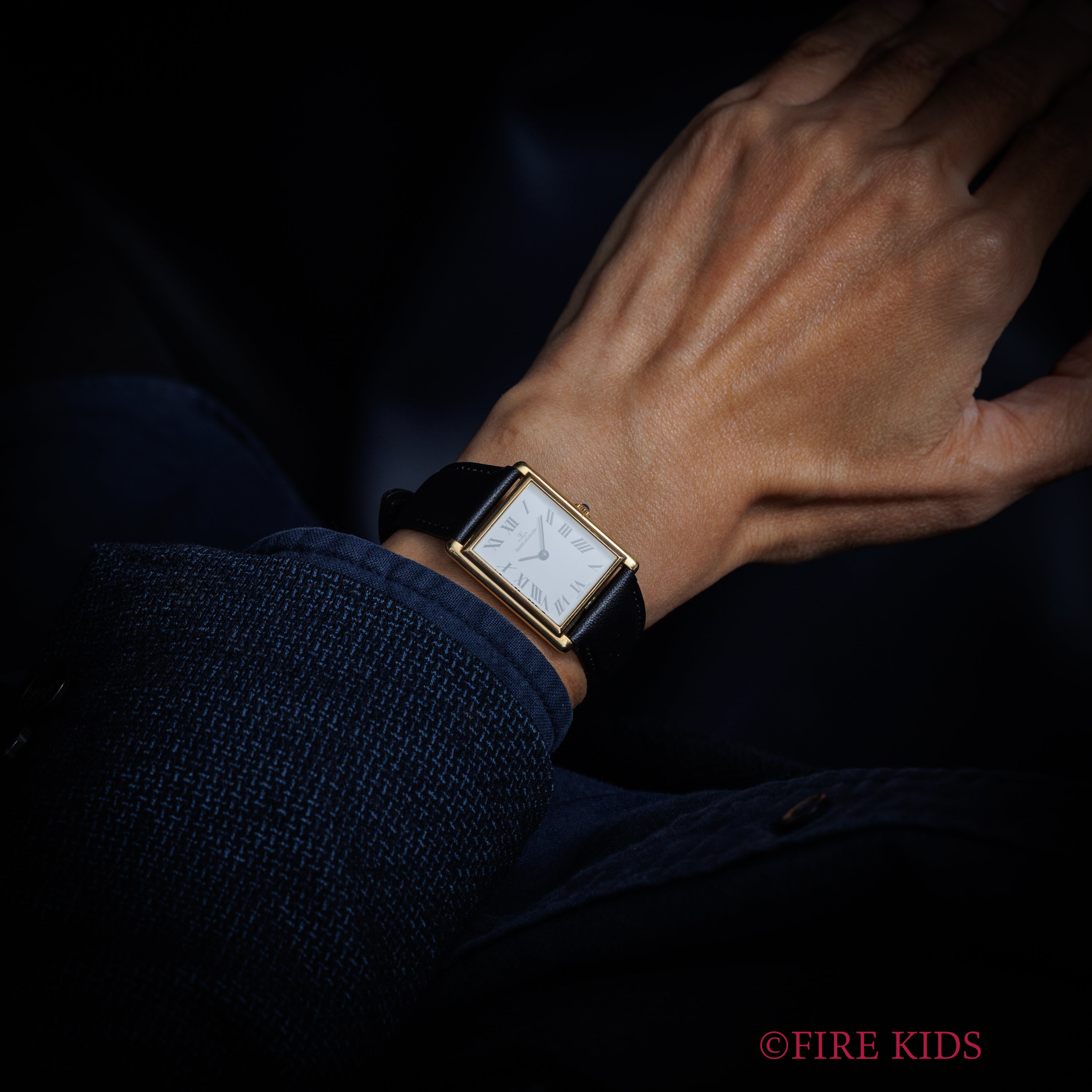 ジャガー・ルクルト 18金無垢タンクケース 1970年代製 手巻 Ref.6029 21 Cal.841 純正GP尾錠