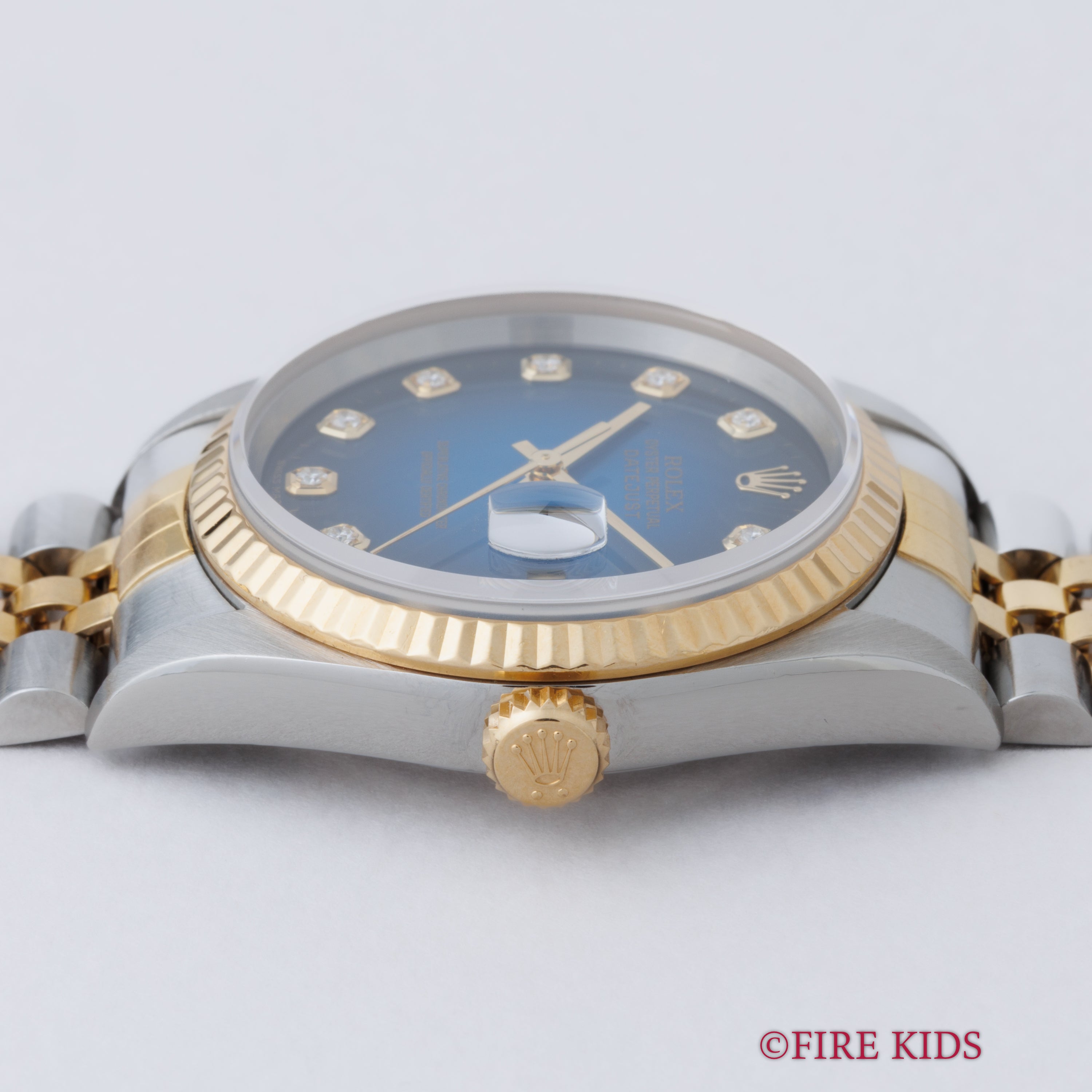 ロレックス デイトジャスト Ref.16233G 10PDブルーグラデーションダイヤル 2000年製 ギャラ、タグ付き