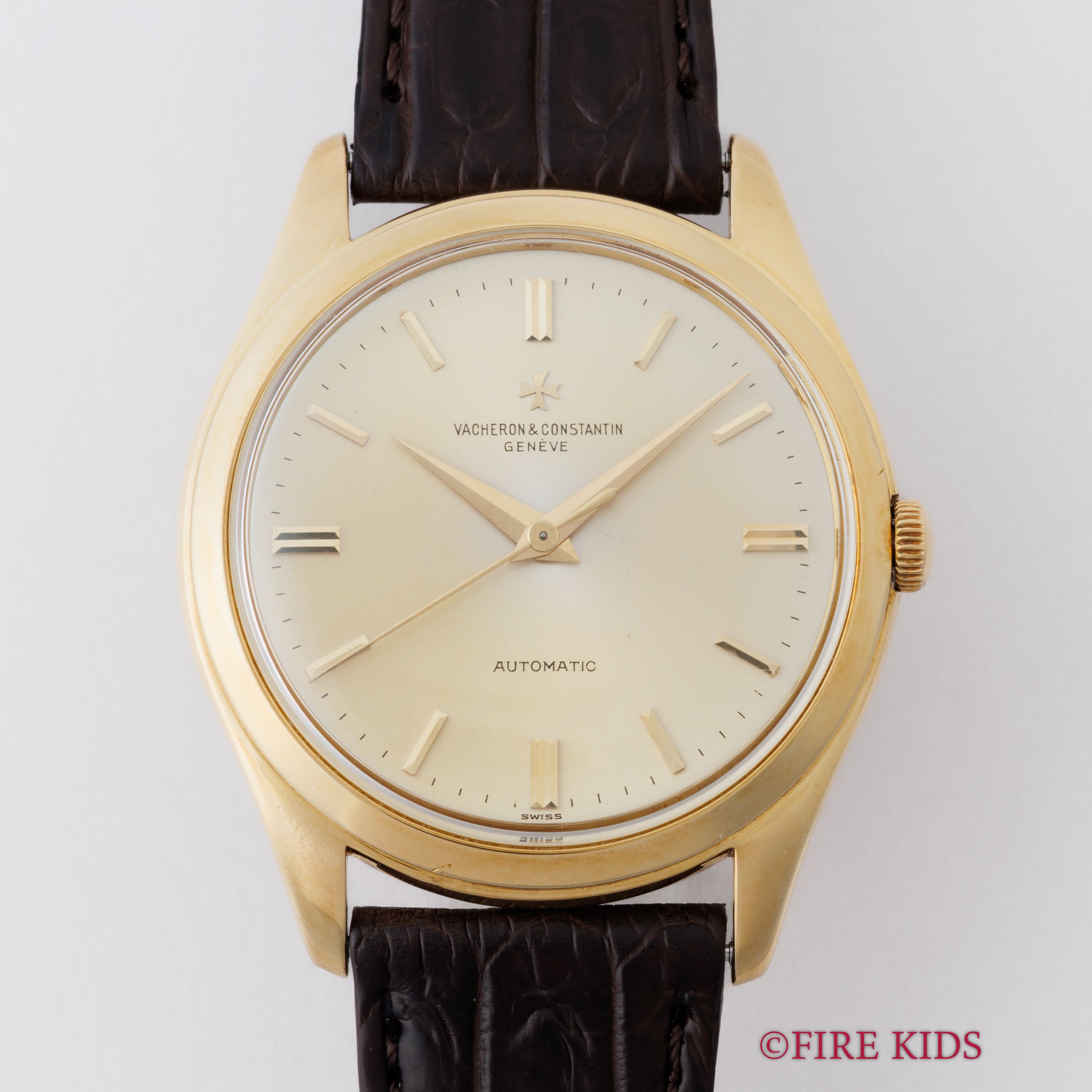 ヴァシュロン・コンスタンタン 18金無垢 ラウンドケース 自動巻き Ref.6441 Cal.K1071 1960年代製　純正尾錠