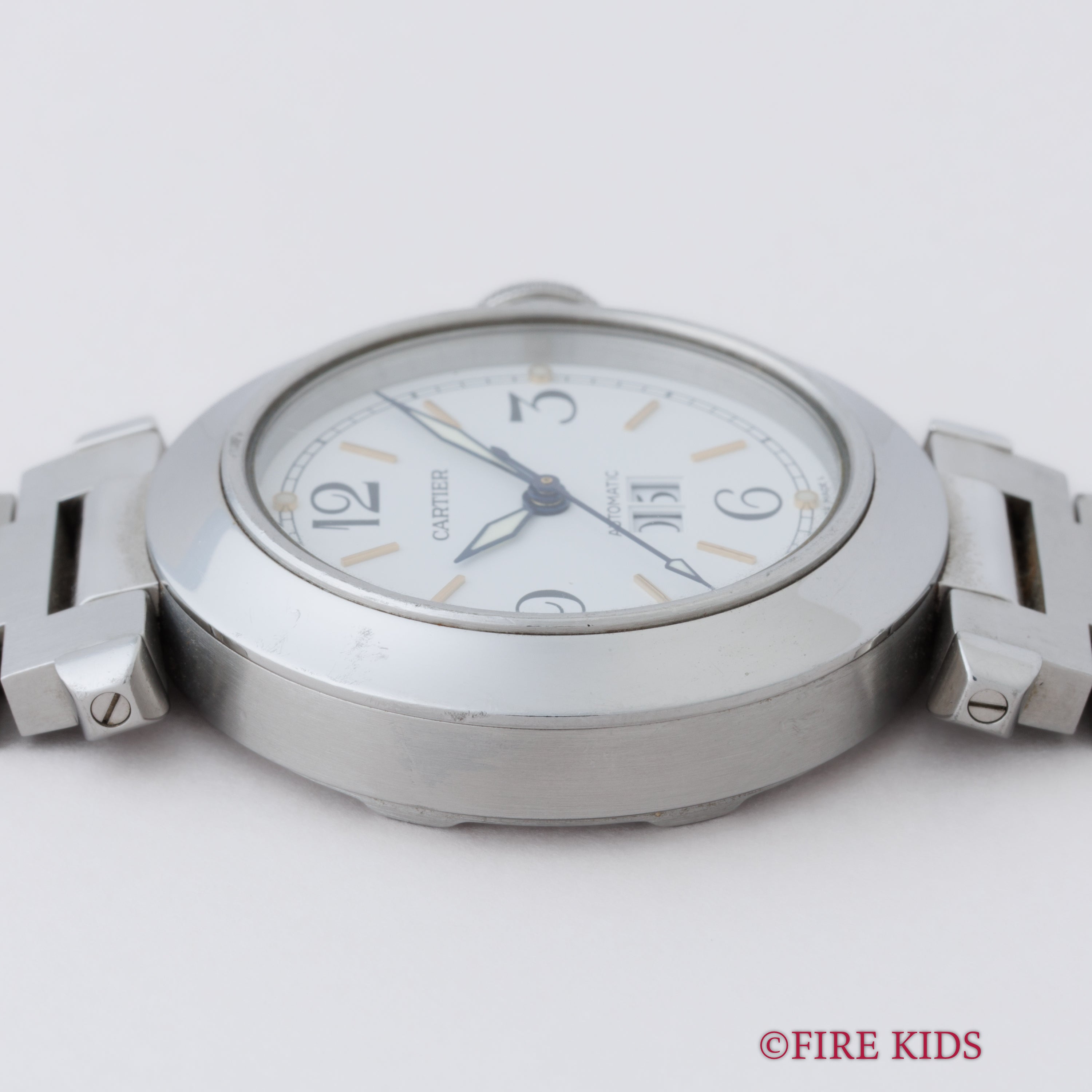 カルティエ パシャC 2000年代製 GMTビッグデイト ホワイトダイヤル 自動巻き 箱、保証書付き