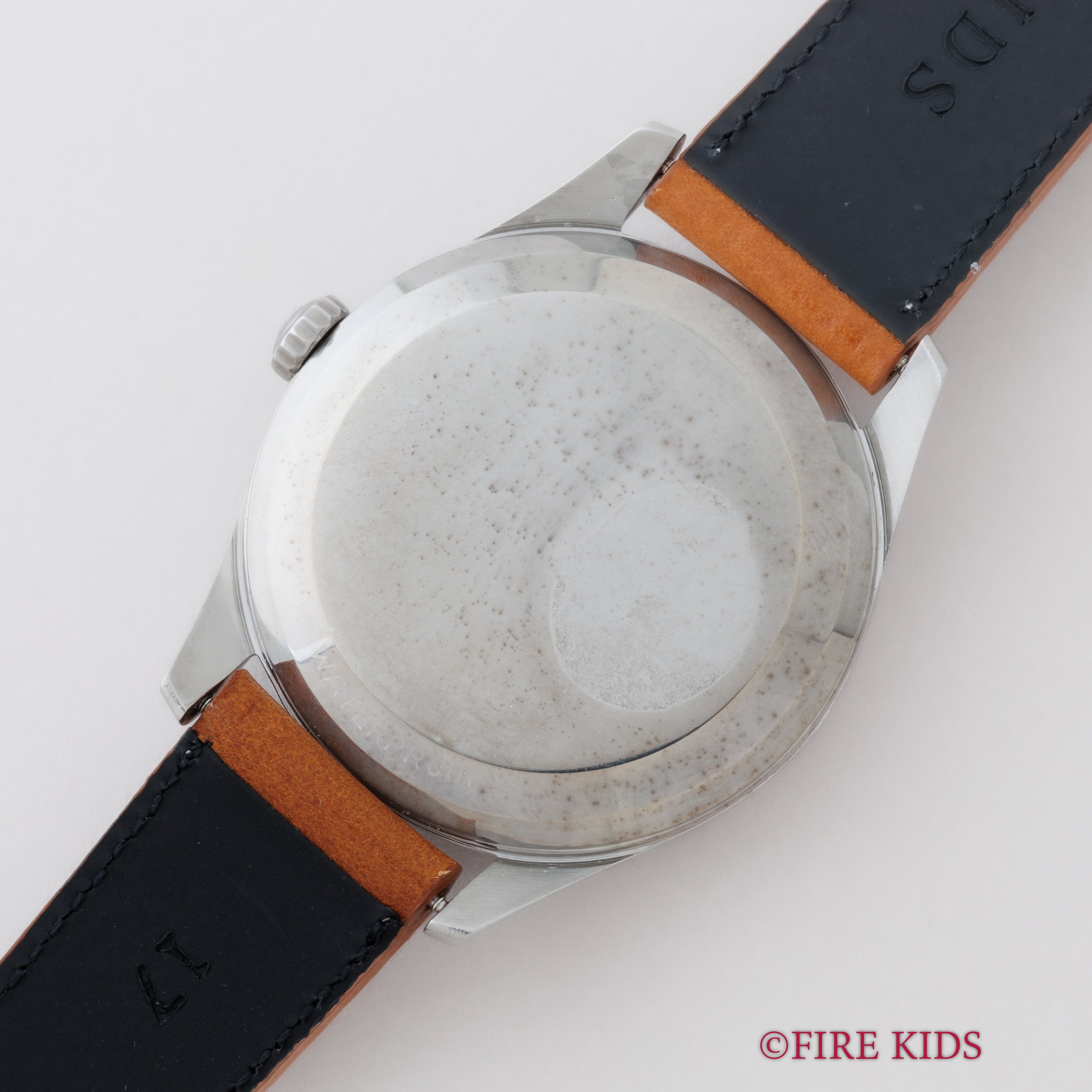 オメガ 30mmキャリバー 2トーン パティーナダイヤル 1956年製 手巻 Cal.284