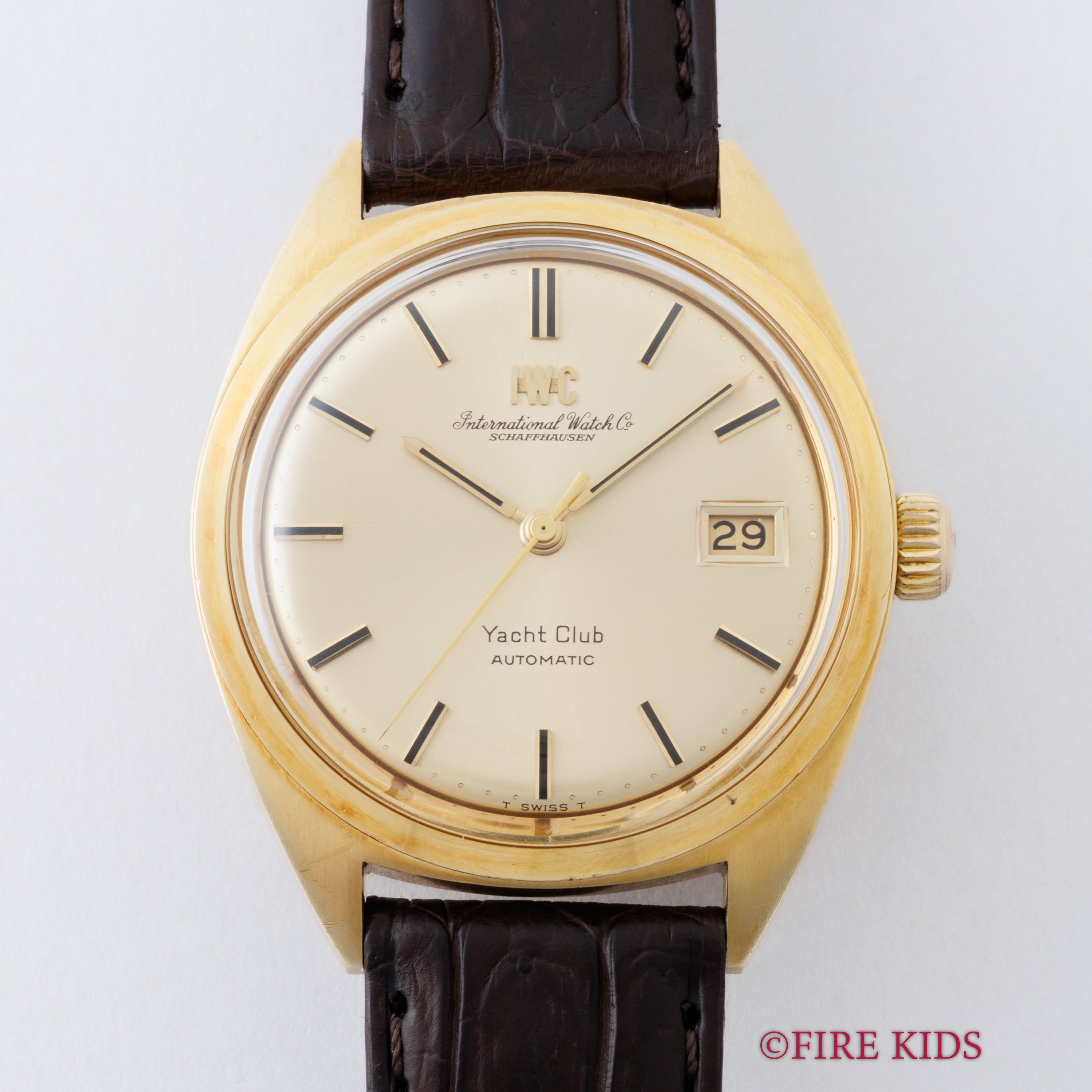 IWC ヨットクラブ 1967年製 Ref.R811A 18金イエローゴールド