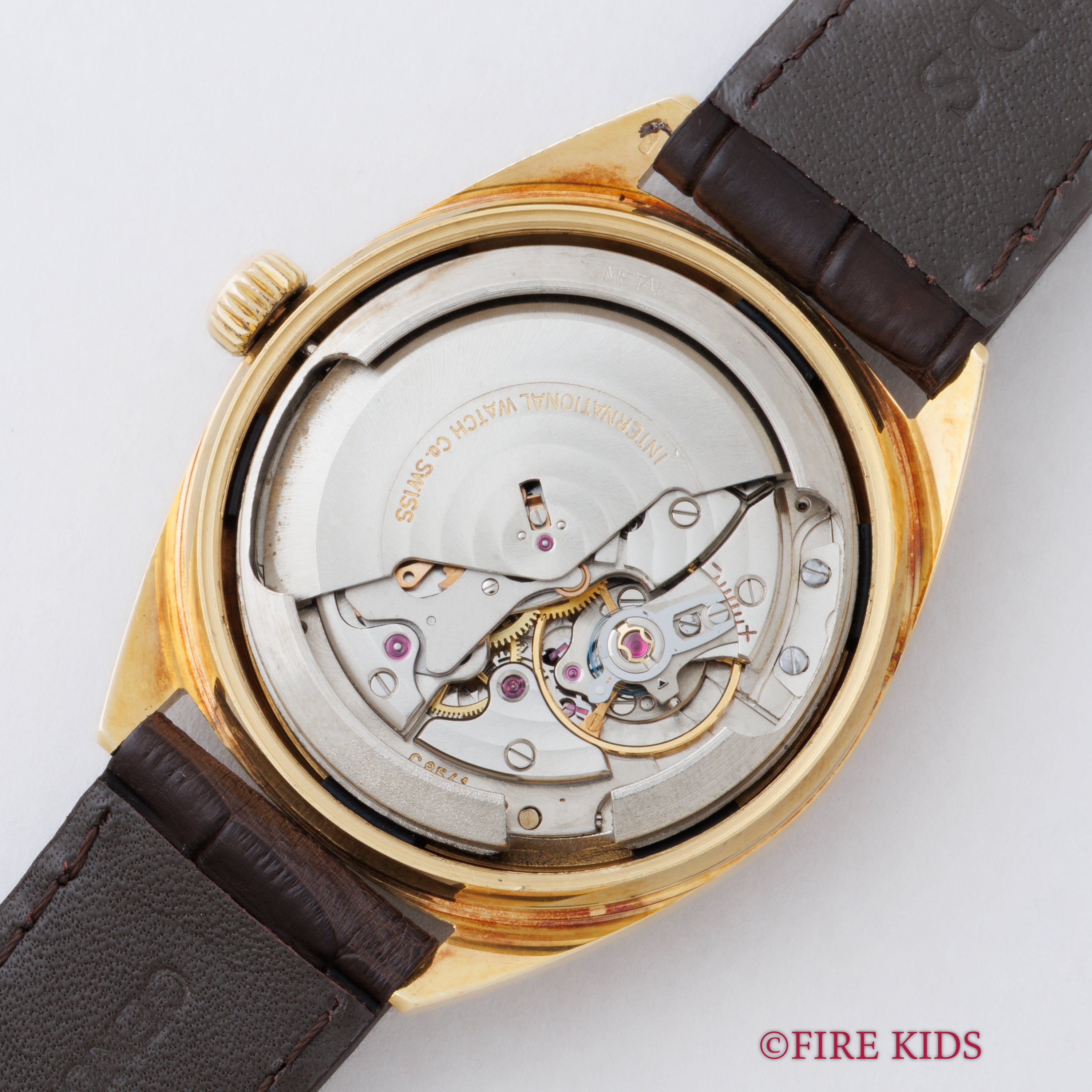 IWC ヨットクラブ 1967年製 Ref.R811A 18金イエローゴールド