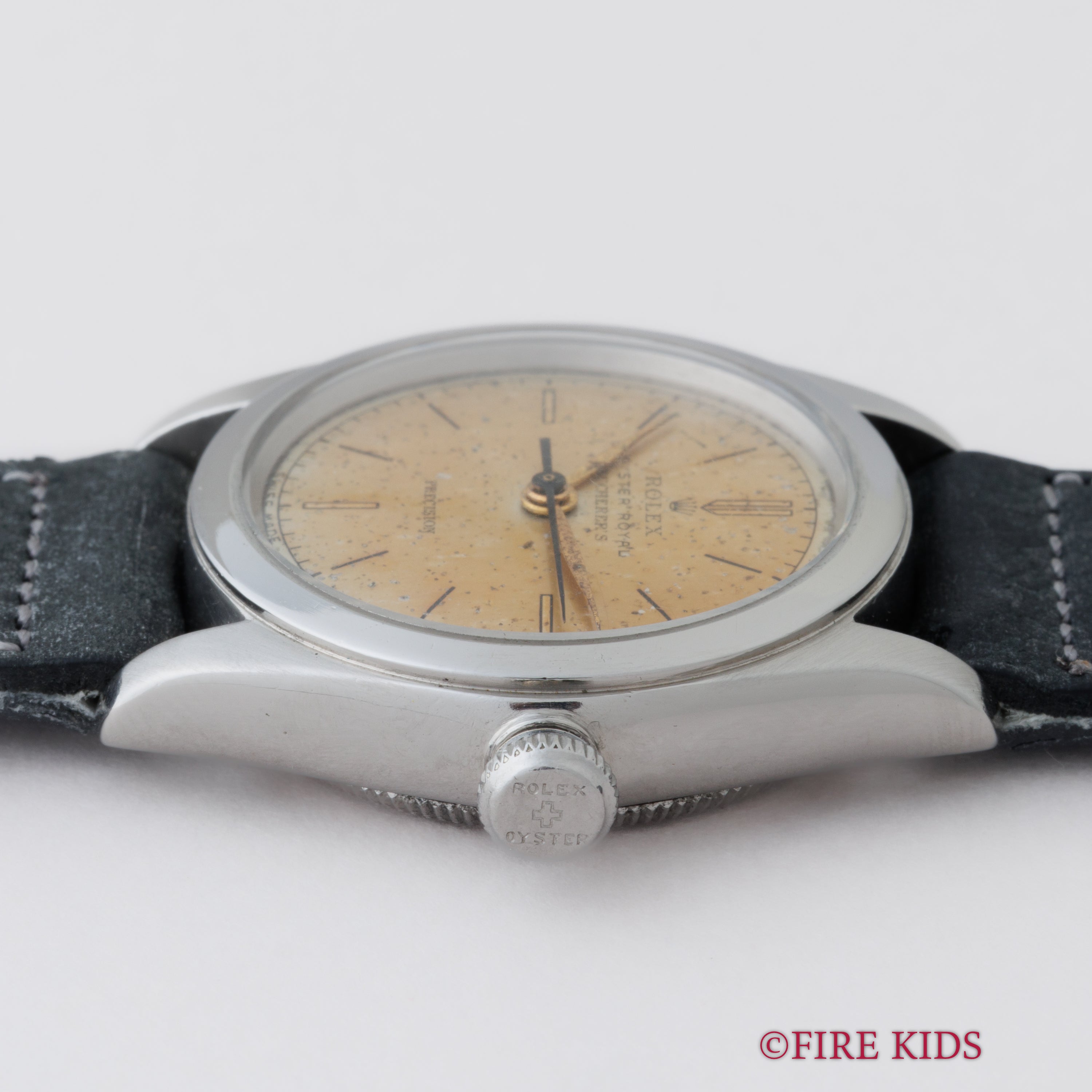 ロレックス オイスターロイヤル 1942年製 ブッフェラーWネーム 手巻き