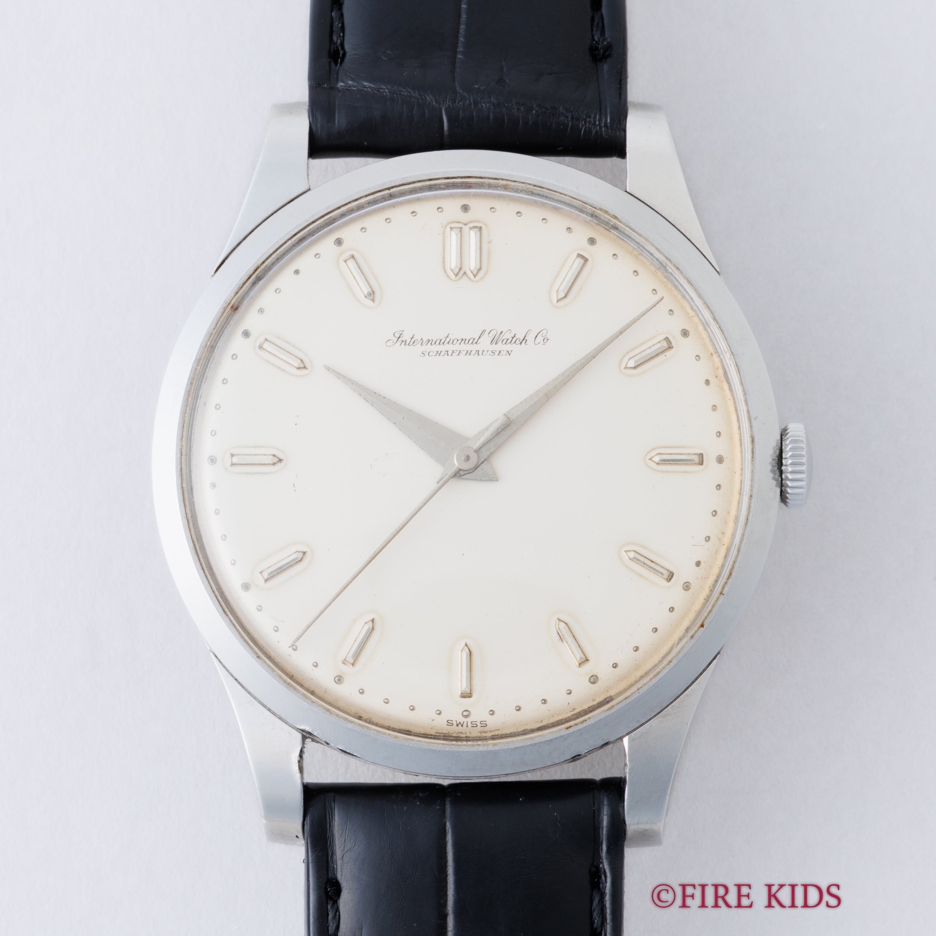 IWC ラウンドケース 1958年製 手巻き Cal.89 砲弾インデックス
