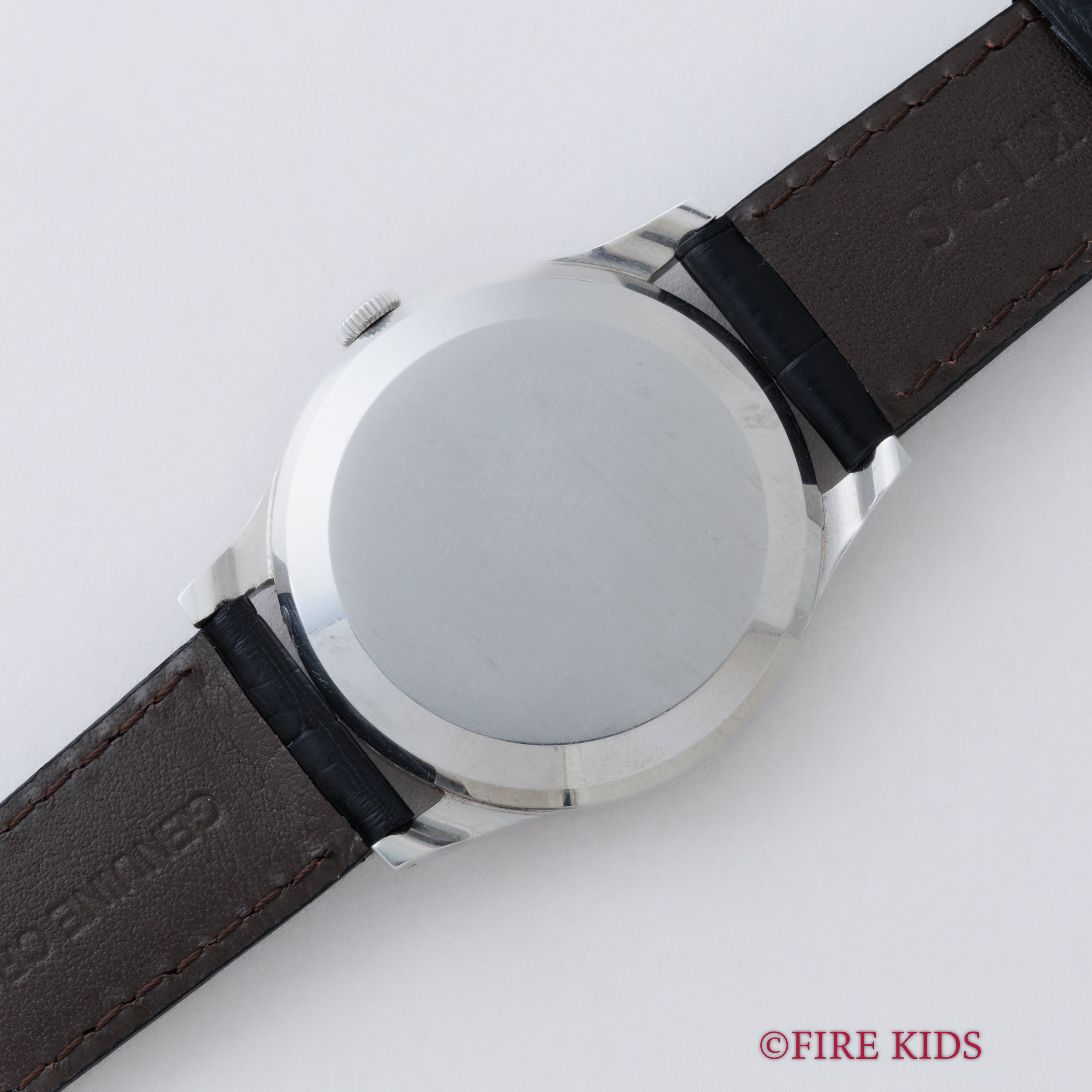 IWC ラウンドケース 1958年製 手巻き Cal.89 砲弾インデックス