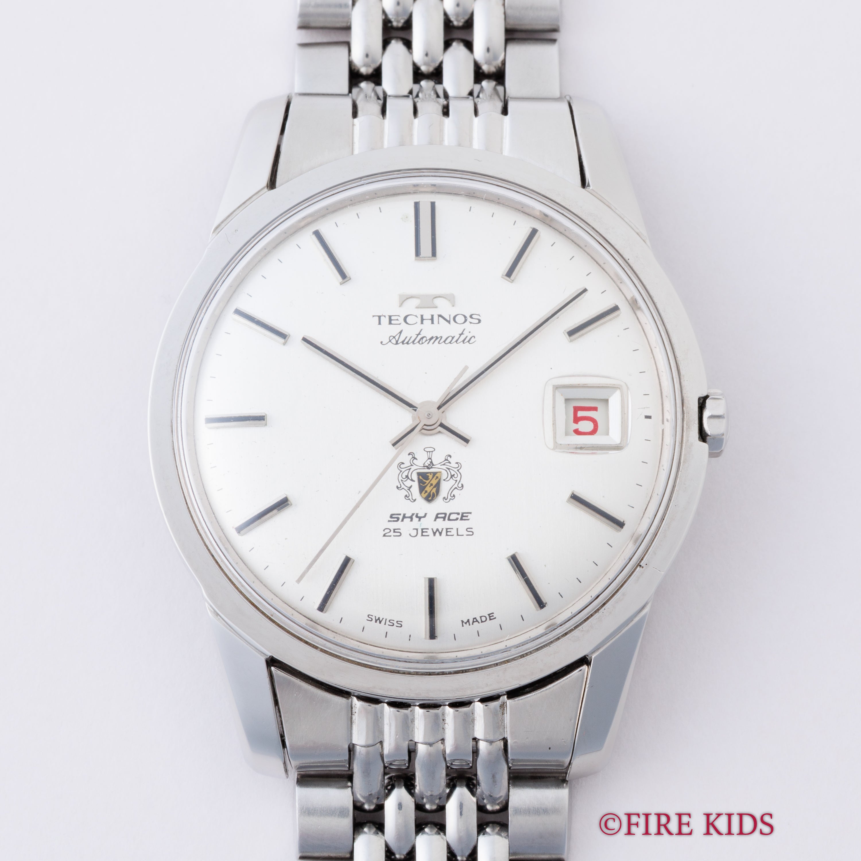 テクノス スカイエース 1960年代製 純正ブレス 赤カレンダー 自動巻き