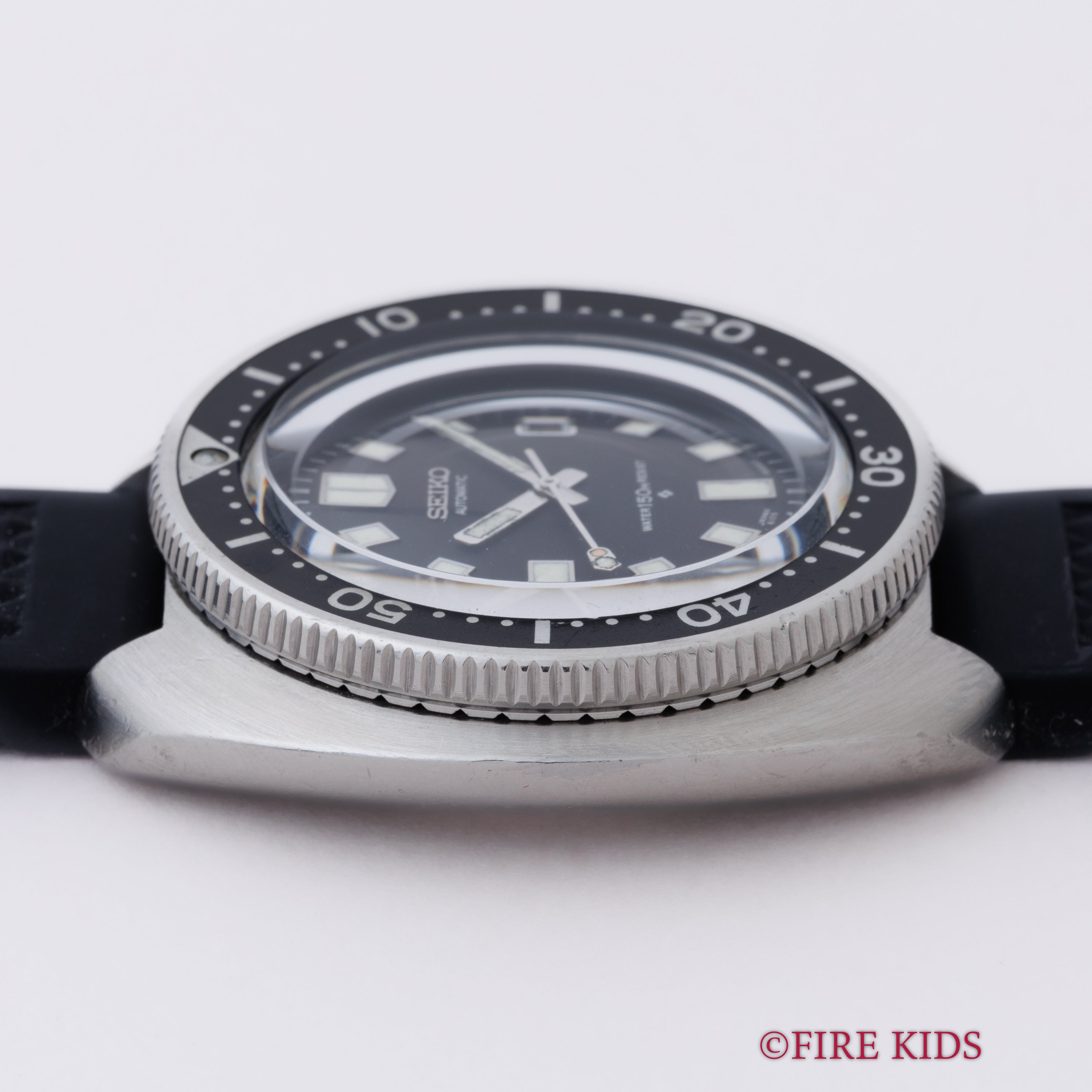 セイコー 150mダイバー 2nd後期 植村ダイバー 1975年製 自動巻き Ref.6105-8110