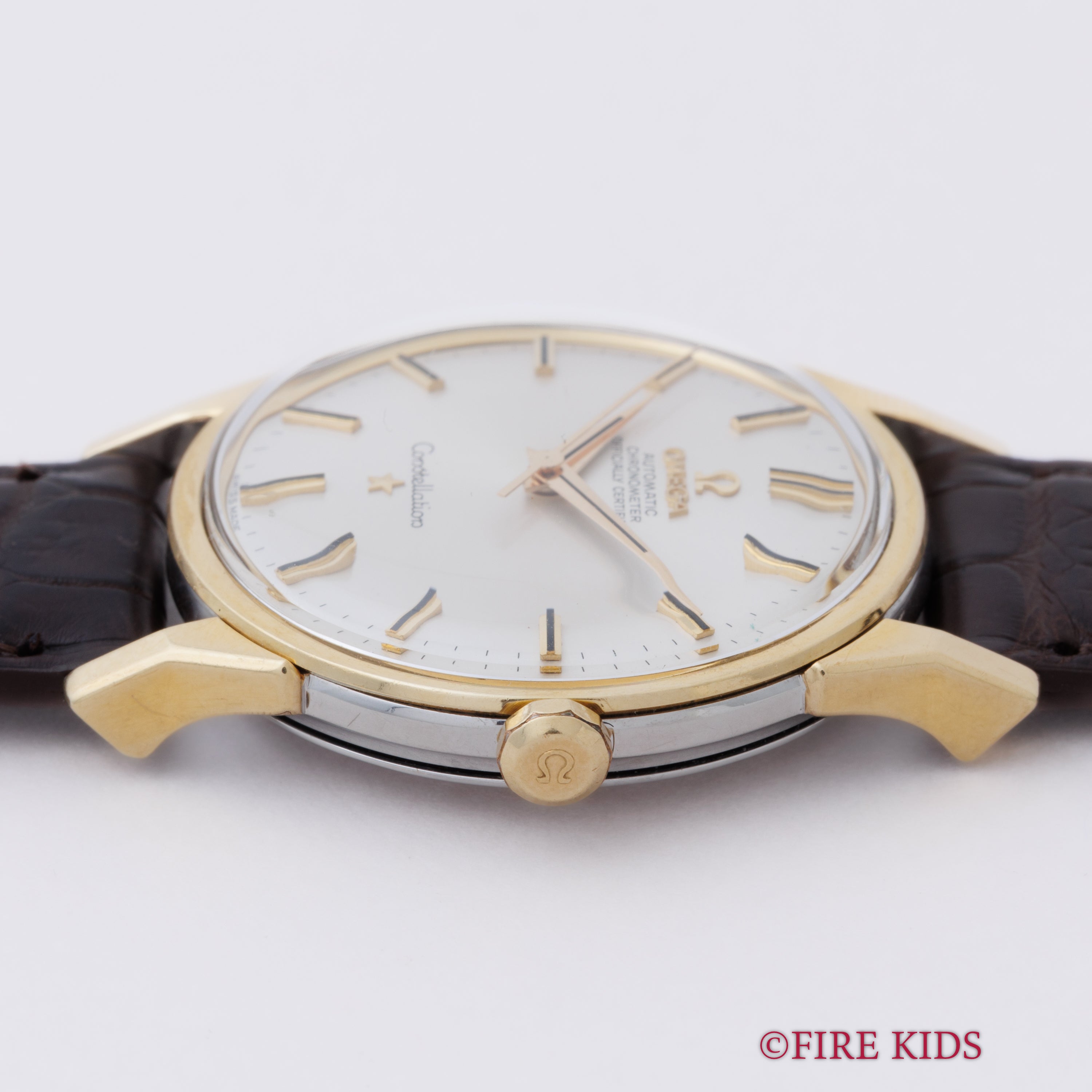 オメガ コンステレーション 1967年製 ノンデイト自動巻クロノメーター Cal.551トップゴールドケース