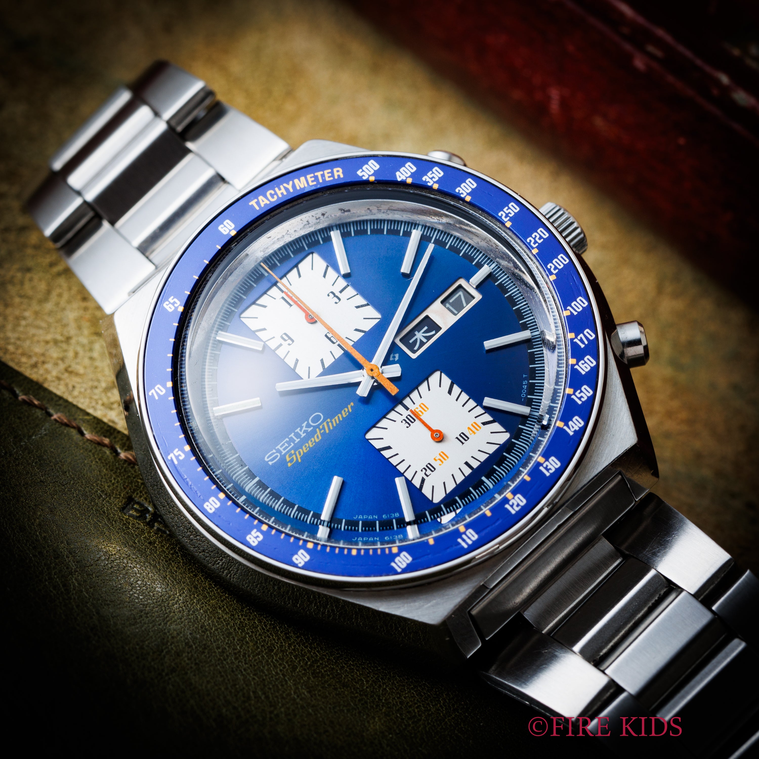 セイコー 角目 自動巻クロノグラフ 1976年製 Ref.6138-0030 ブルーダイヤル 純正ブレス付き