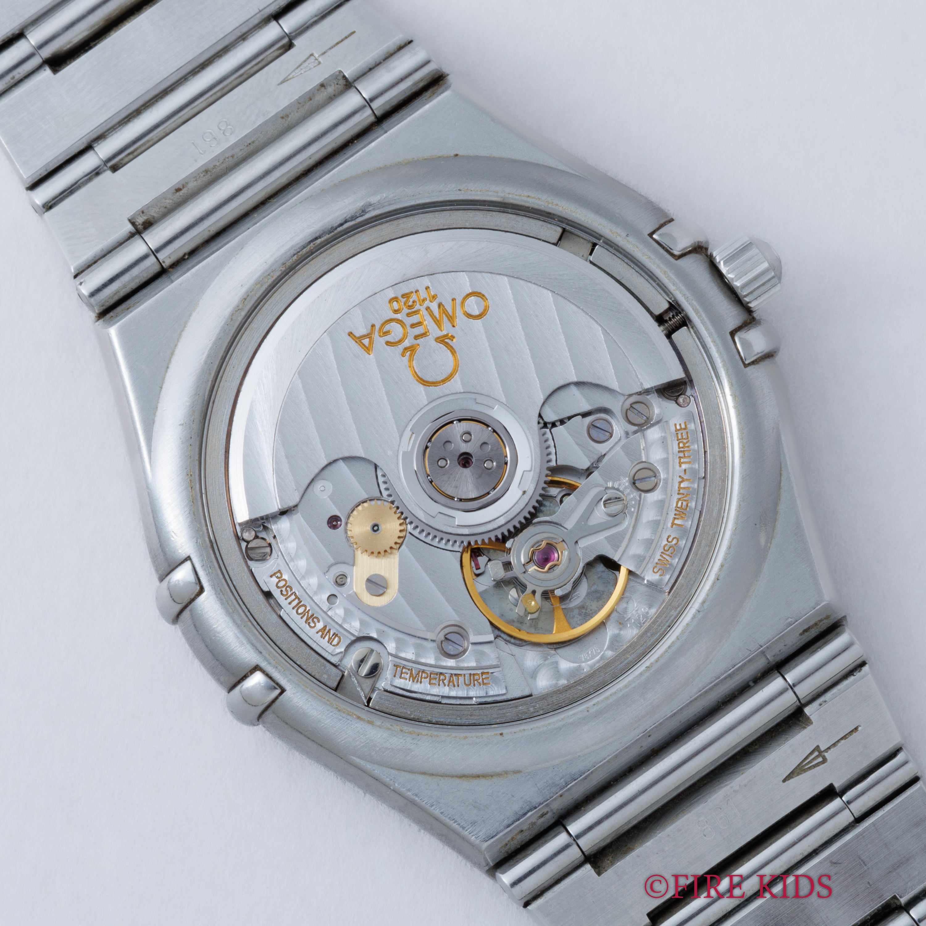 オメガ コンステレーション Ref.368.1201 1999年製 ホワイトダイヤル 自動巻クロノメーター マンハッタン インテグレートブレス