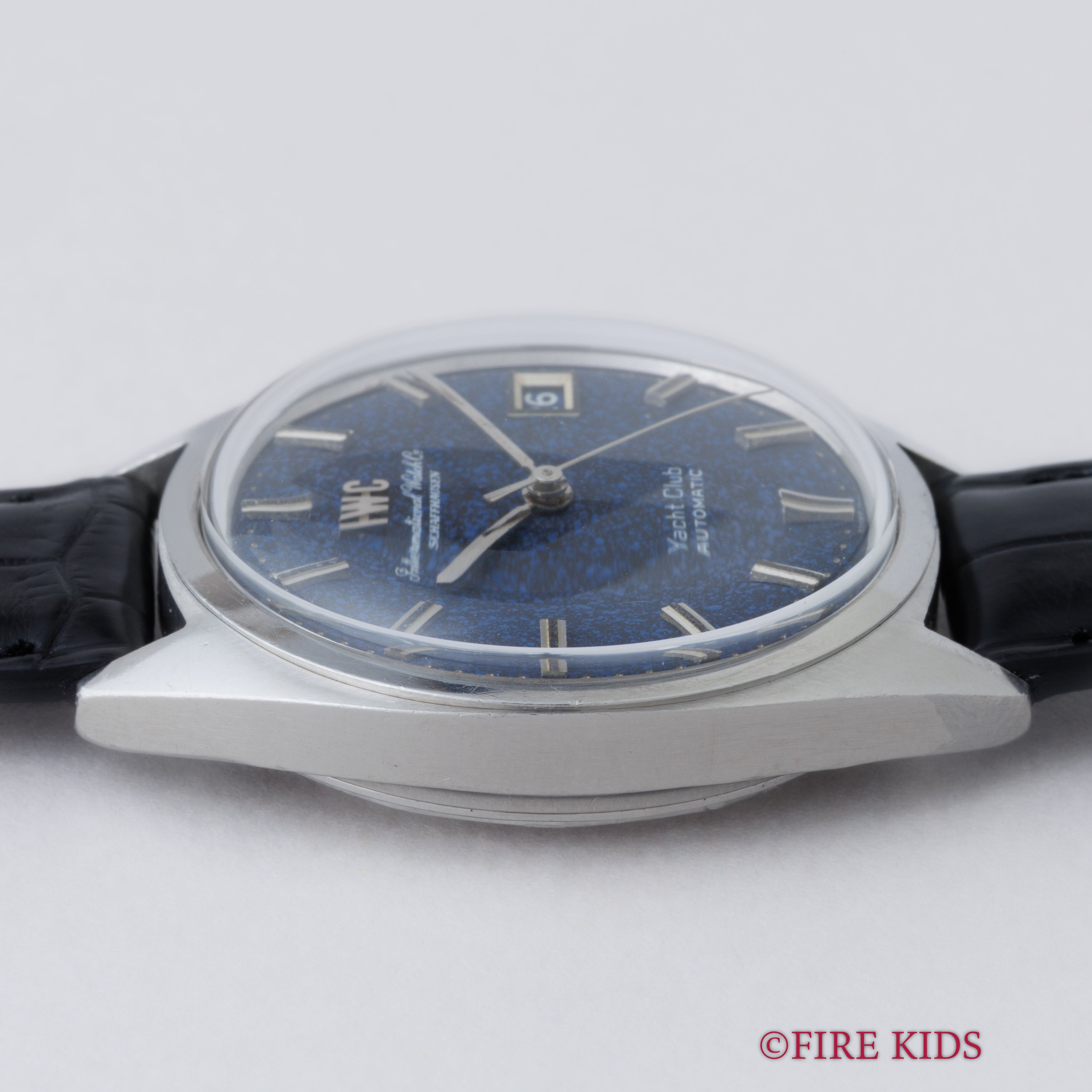 IWC ヨットクラブ ブルーマーブル 1969年製 Cal.8541 ペラトン式自動巻き