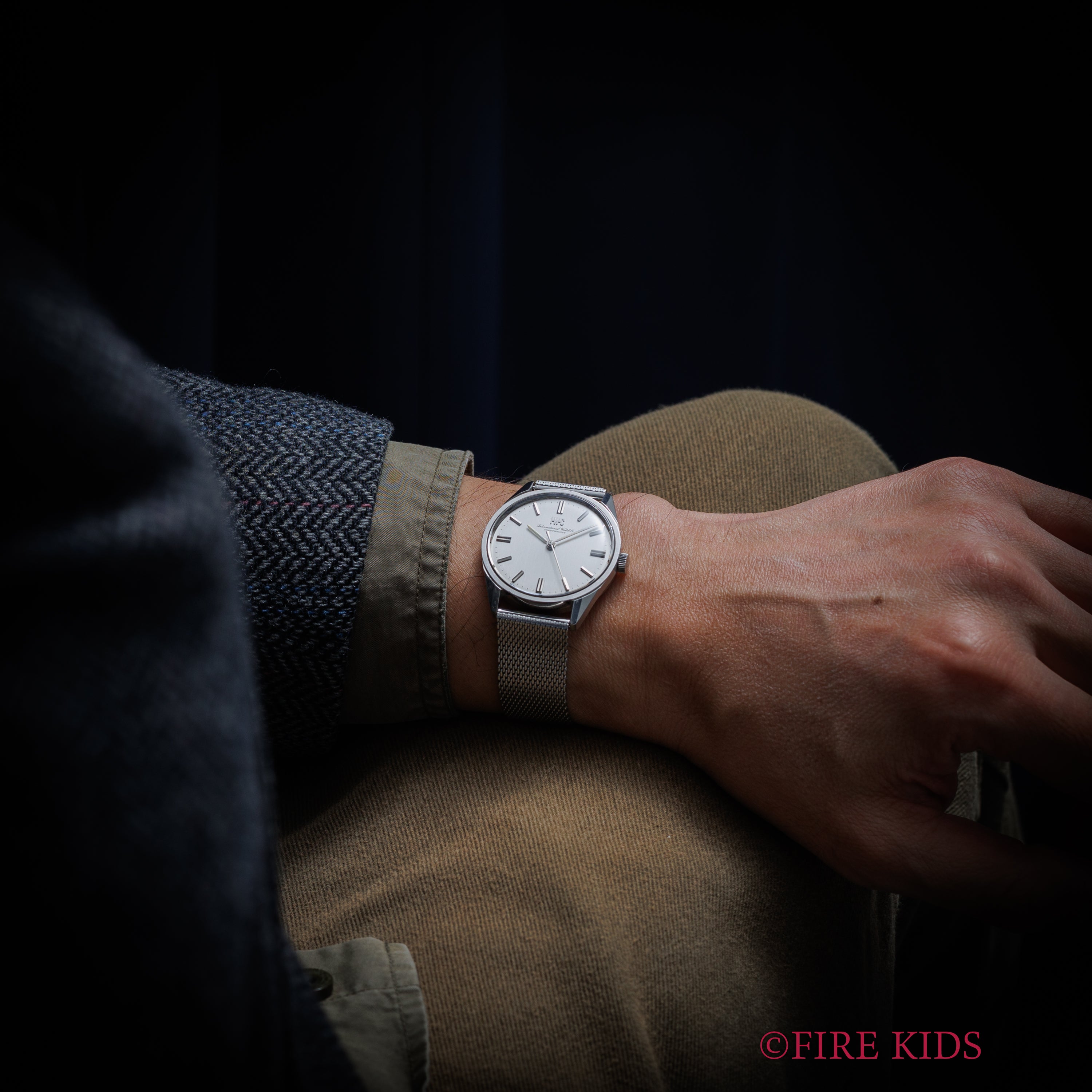 IWC ラウンド 1970年製（昭和45年製） Cal.89 手巻き オールドインター R810 純正メッシュブレス付