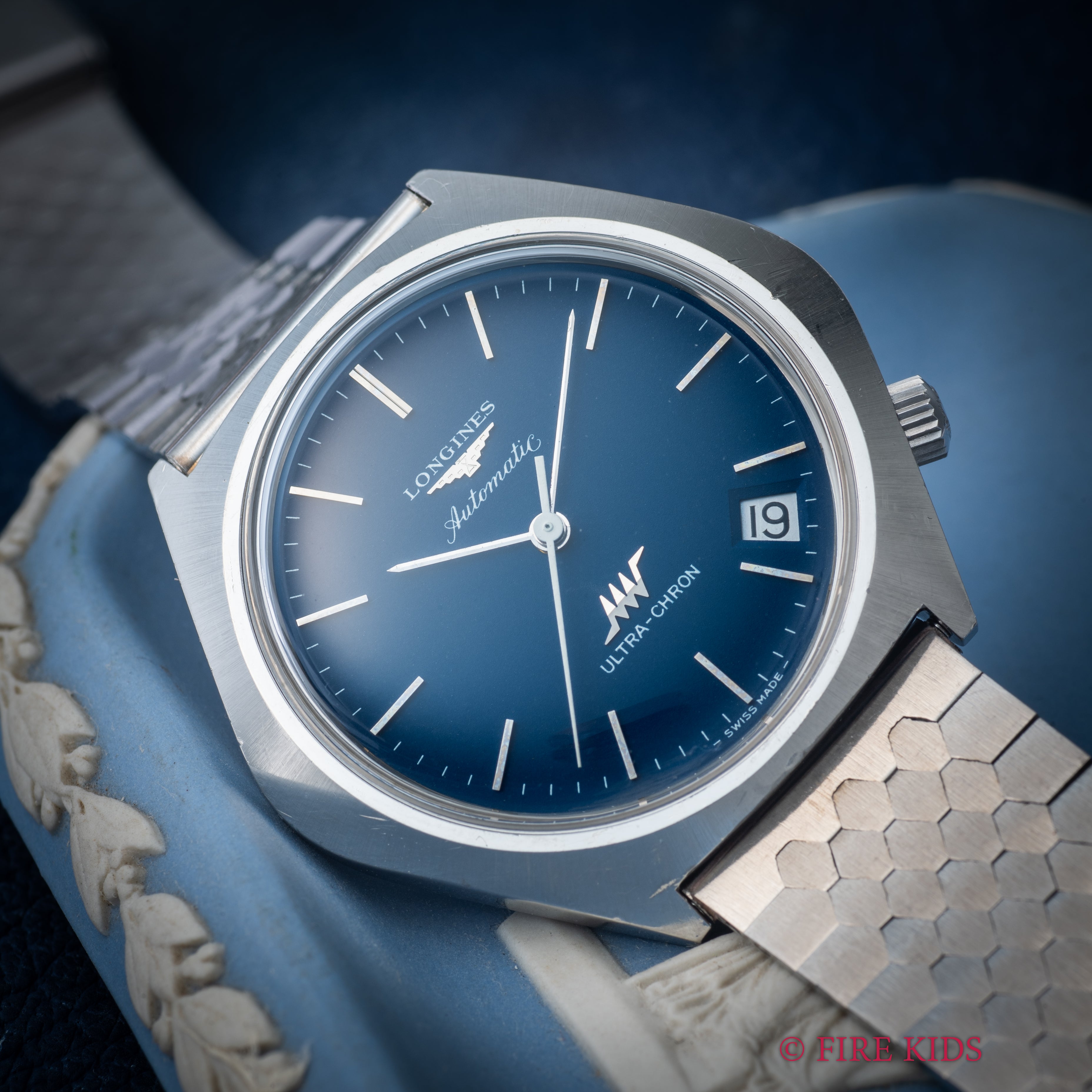 ロンジン ウルトラクロン ブルーダイヤル 1970年代製 ハイビート自動巻 社外ブレス