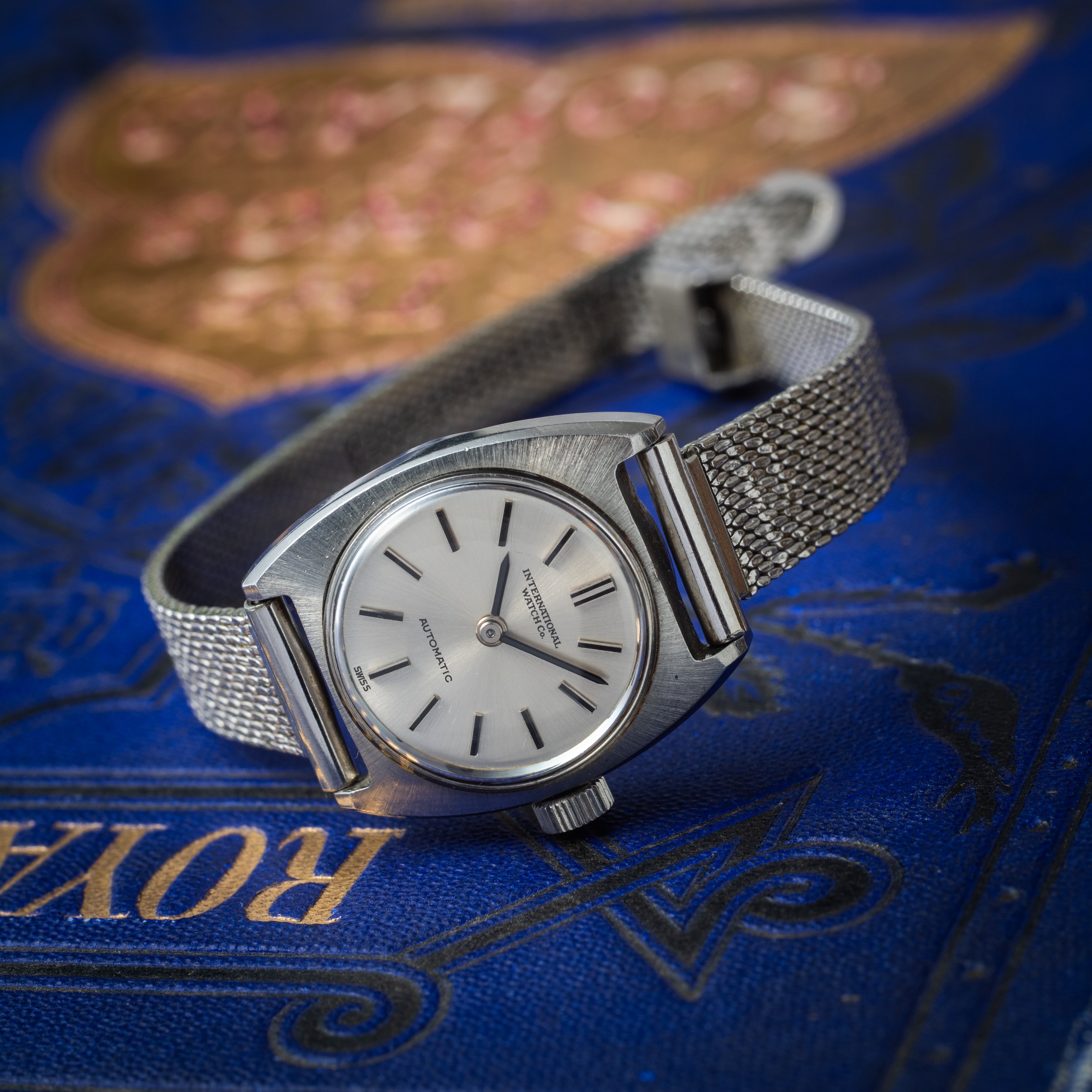 IWC レディース オートマチック トノー型 1970年代