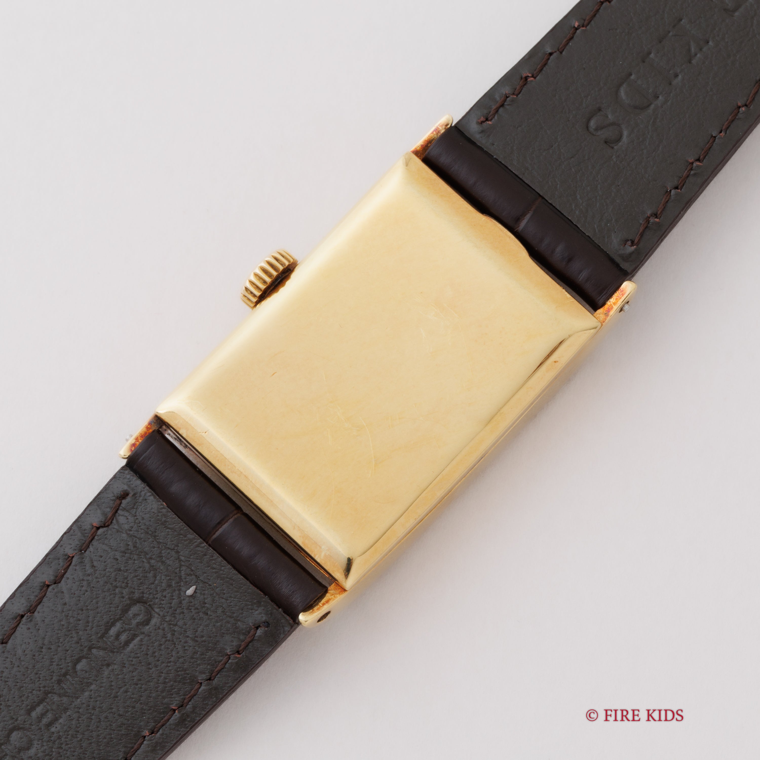 パテック・フィリップ レクタンギュラーケース 1944年製 Ref.1560 Cal.9‐90 手巻 18金無垢RG アーカイブ付き