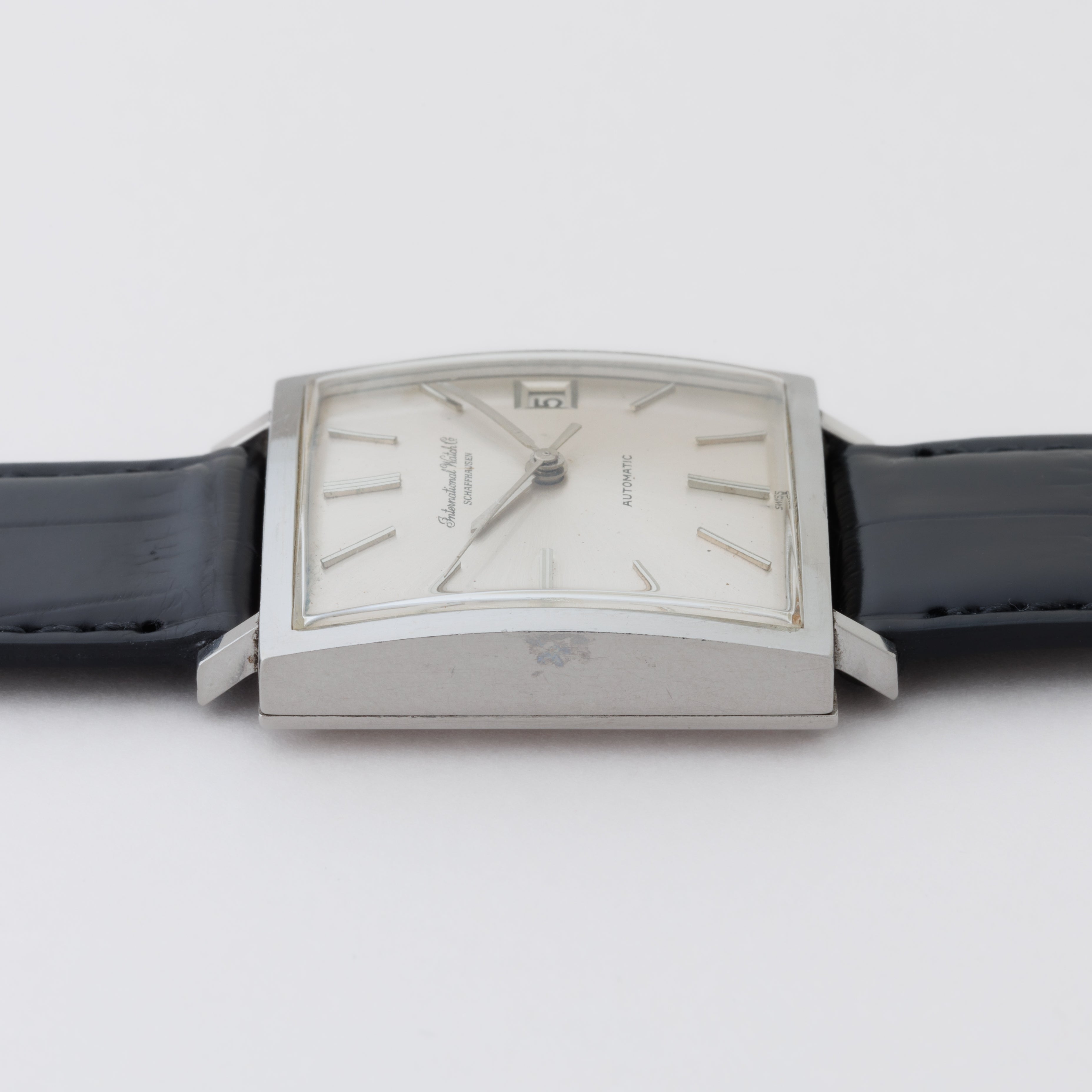 IWC 1963年製 スクエアオートマチックモデル  ペラトン式自動巻き Cal.8541