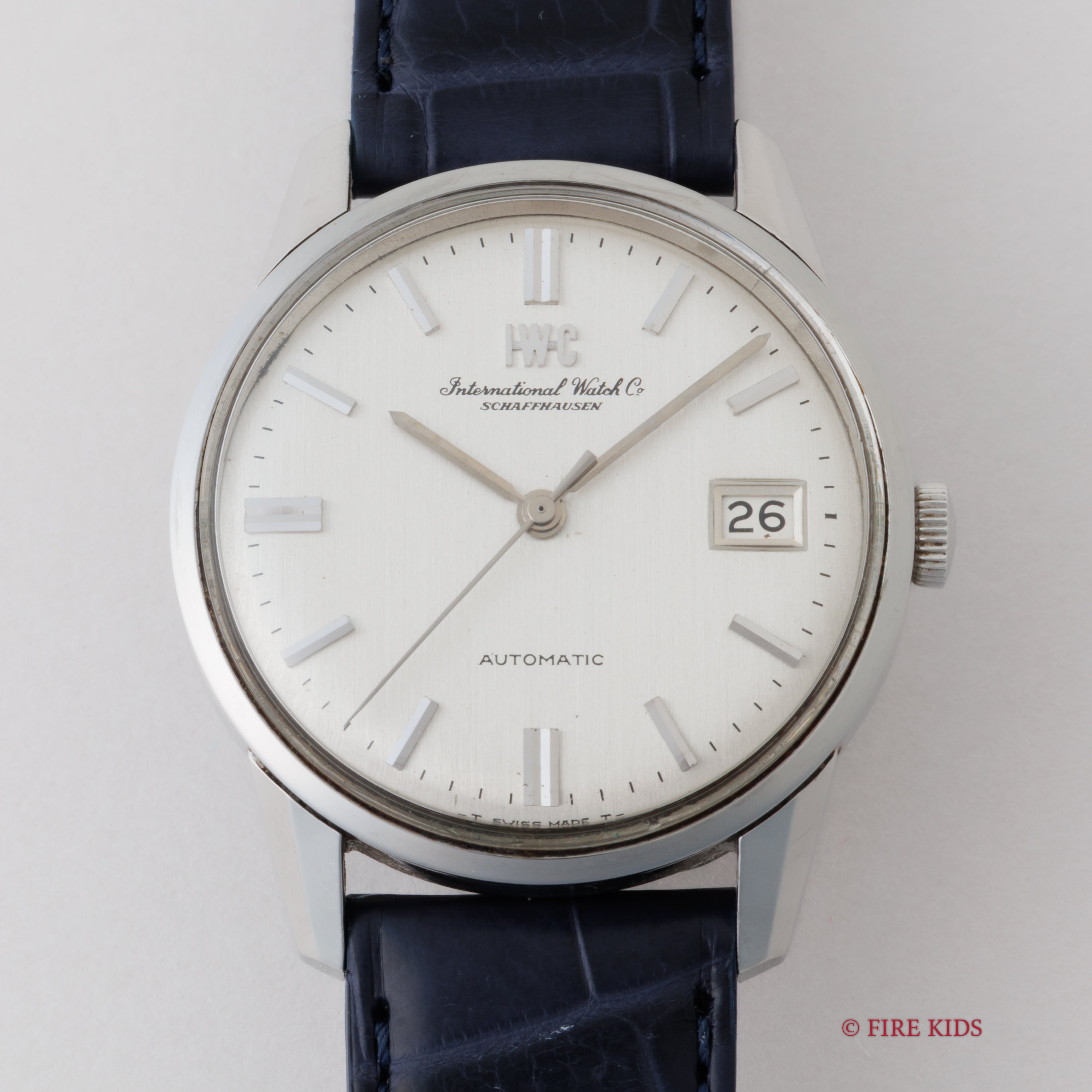 IWC ラウンドケース 1968年製 ペラトン式自動巻 Ref.R810A シルバーダイヤル
