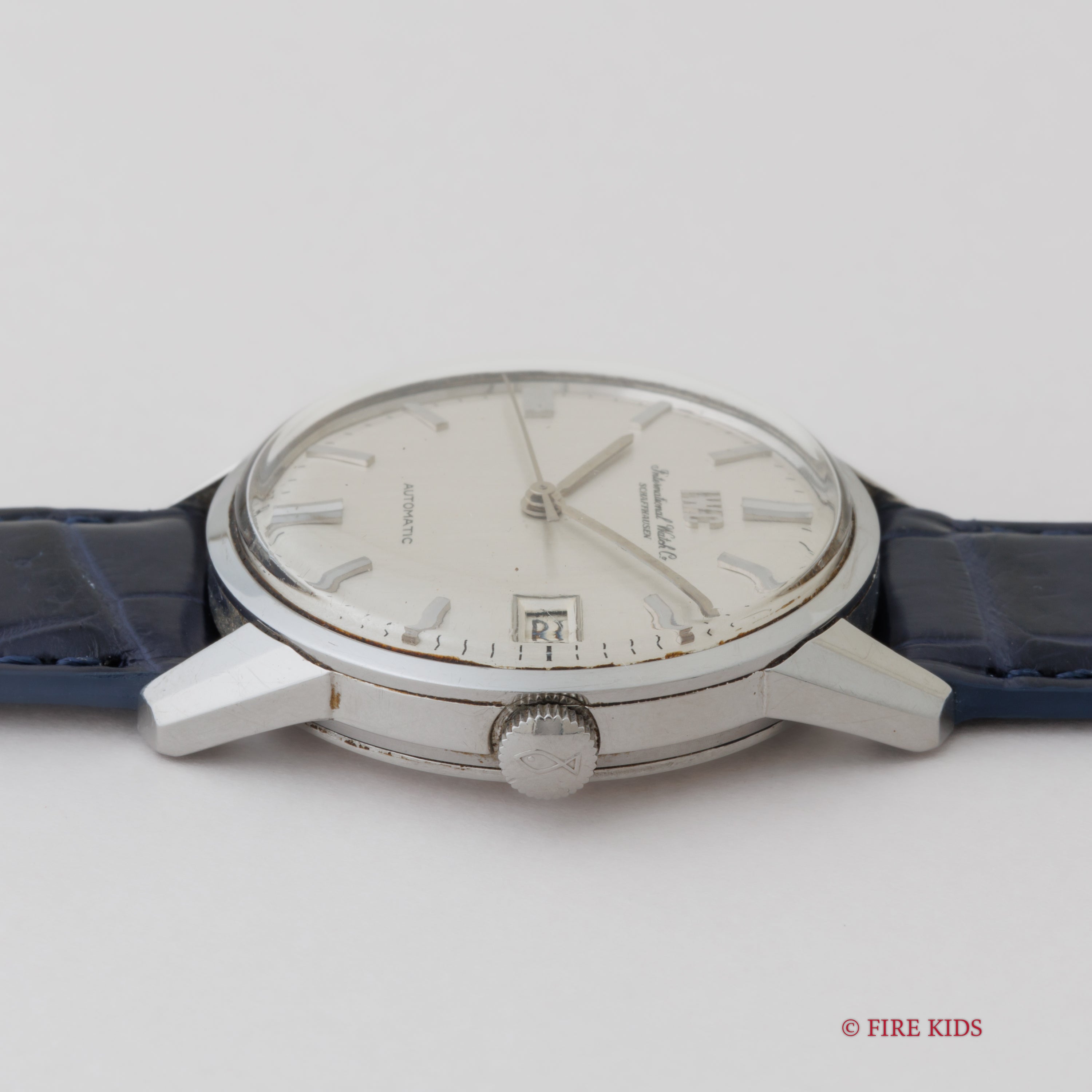 IWC ラウンドケース 1968年製 ペラトン式自動巻 Ref.R810A シルバーダイヤル