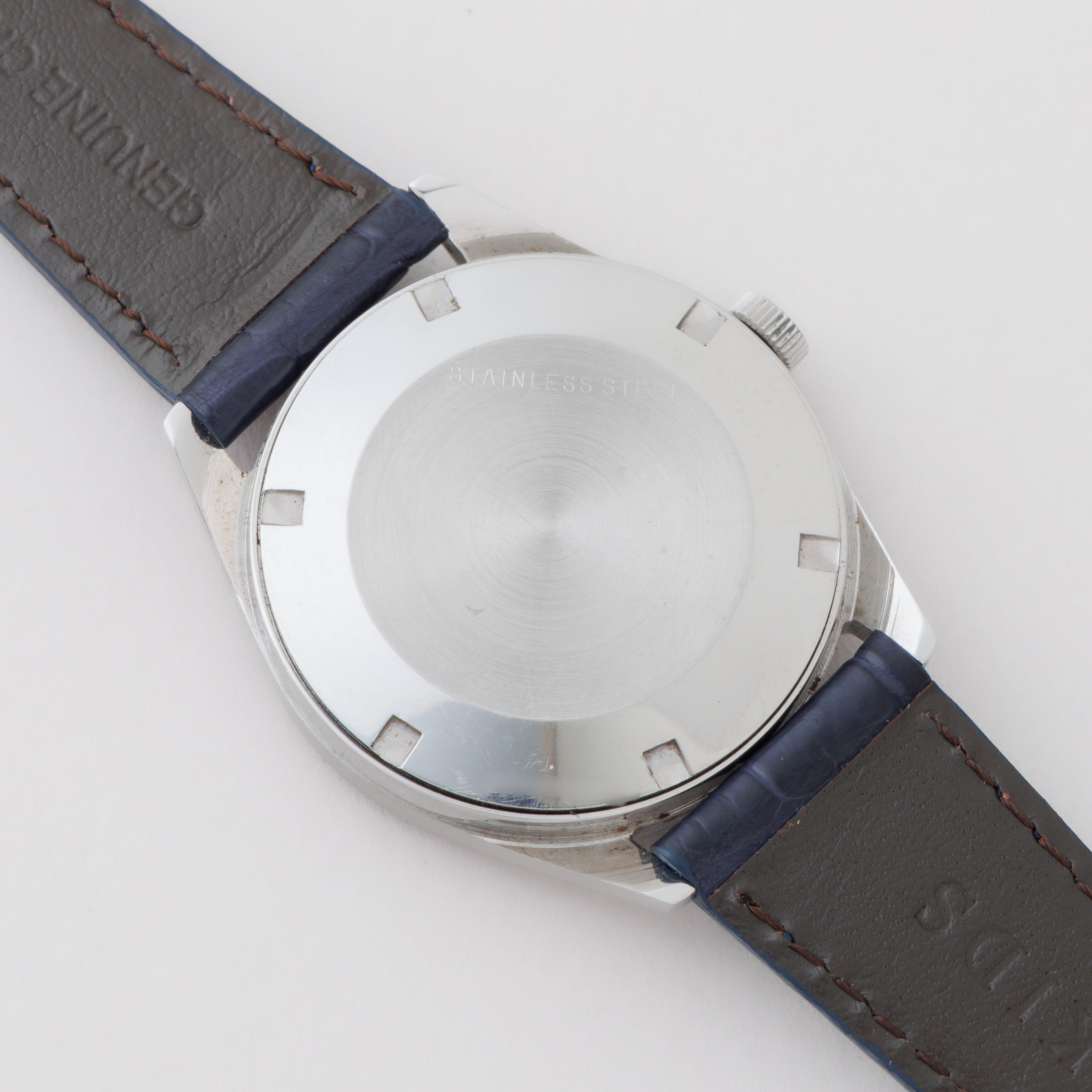 IWC ラウンド 1970年製（昭和45年製） Cal.89 手巻き オールドインター R810 純正尾錠付き