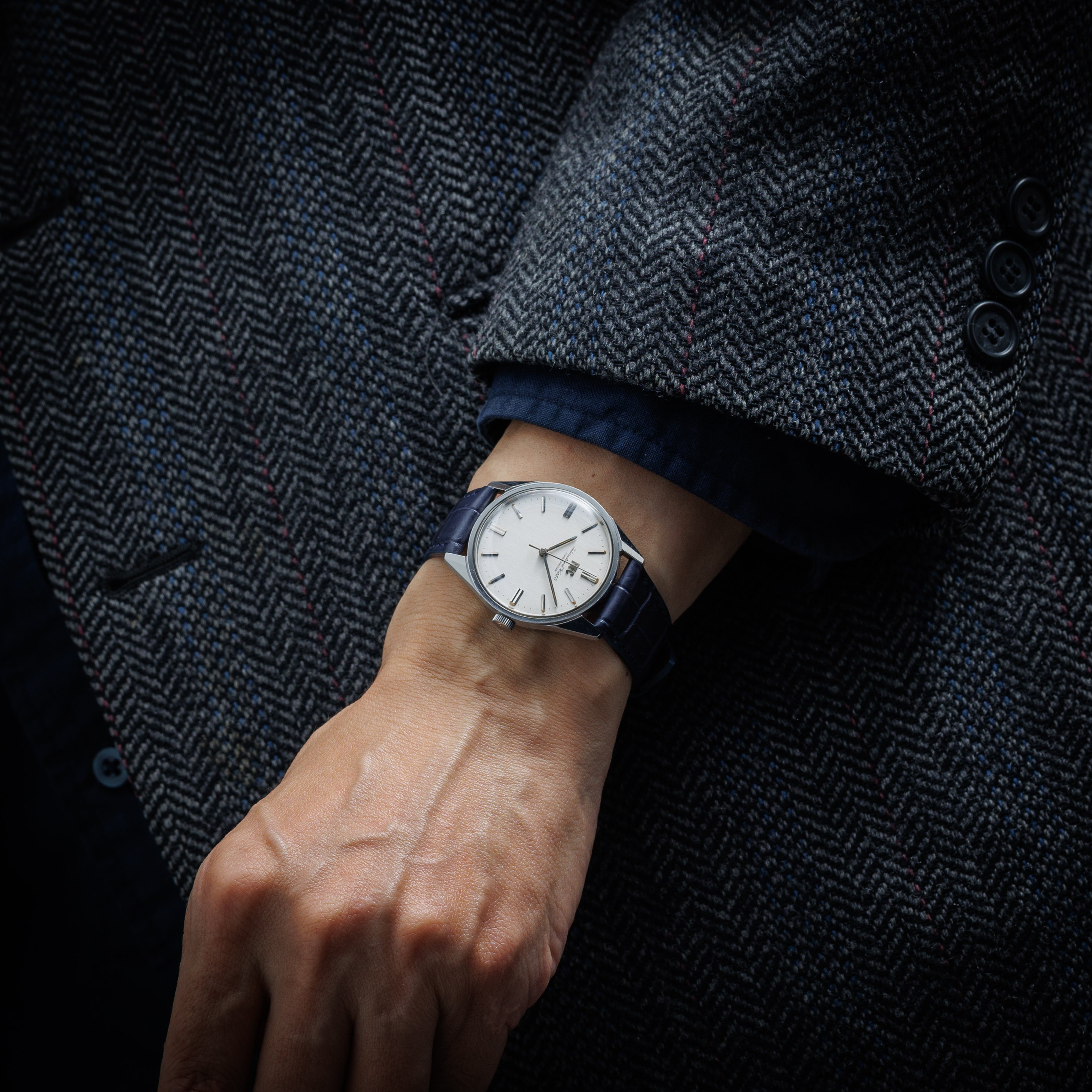 IWC ラウンド 1970年製（昭和45年製） Cal.89 手巻き オールドインター R810 純正尾錠付き