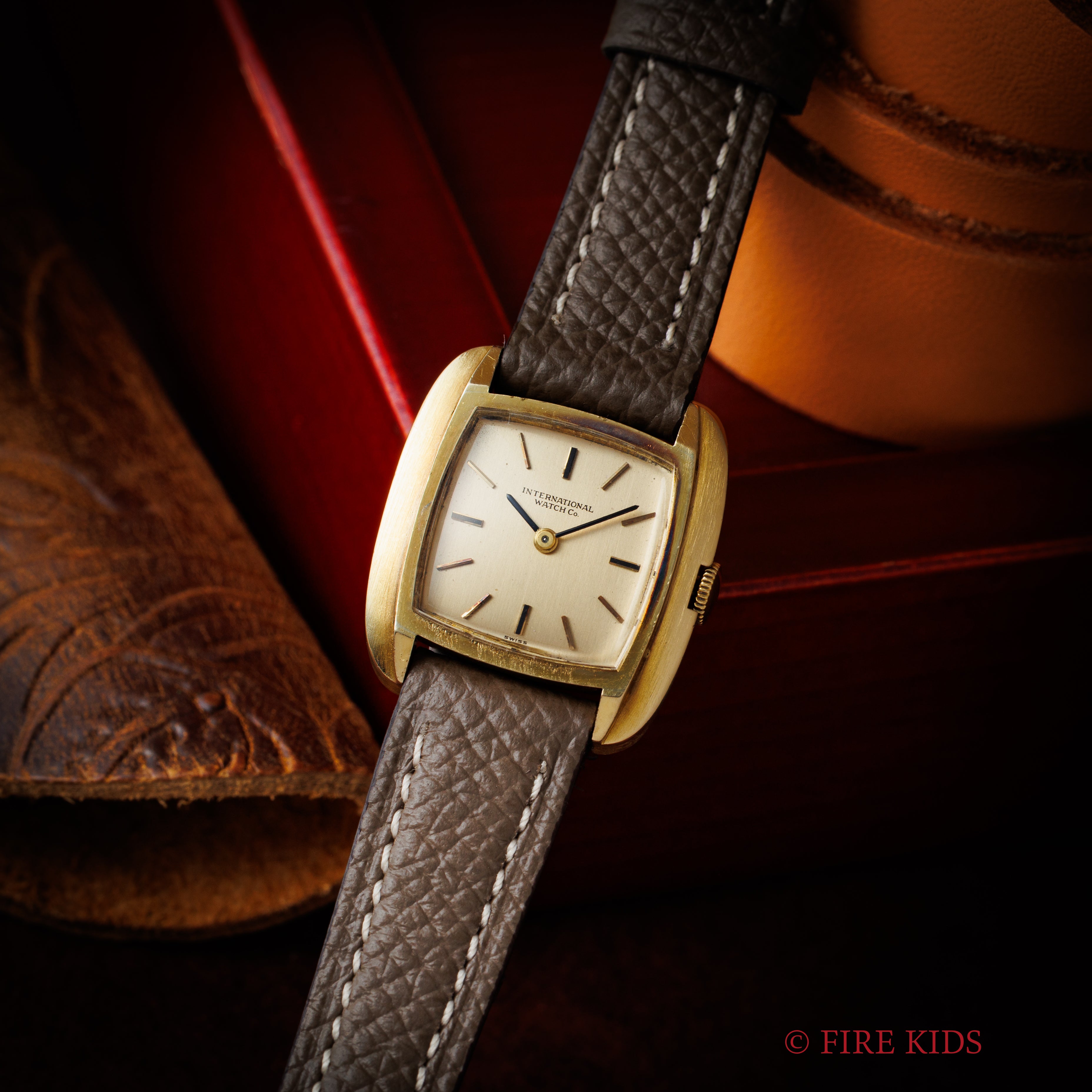 ヴィンテージ時計を贈る・買う際の注意点