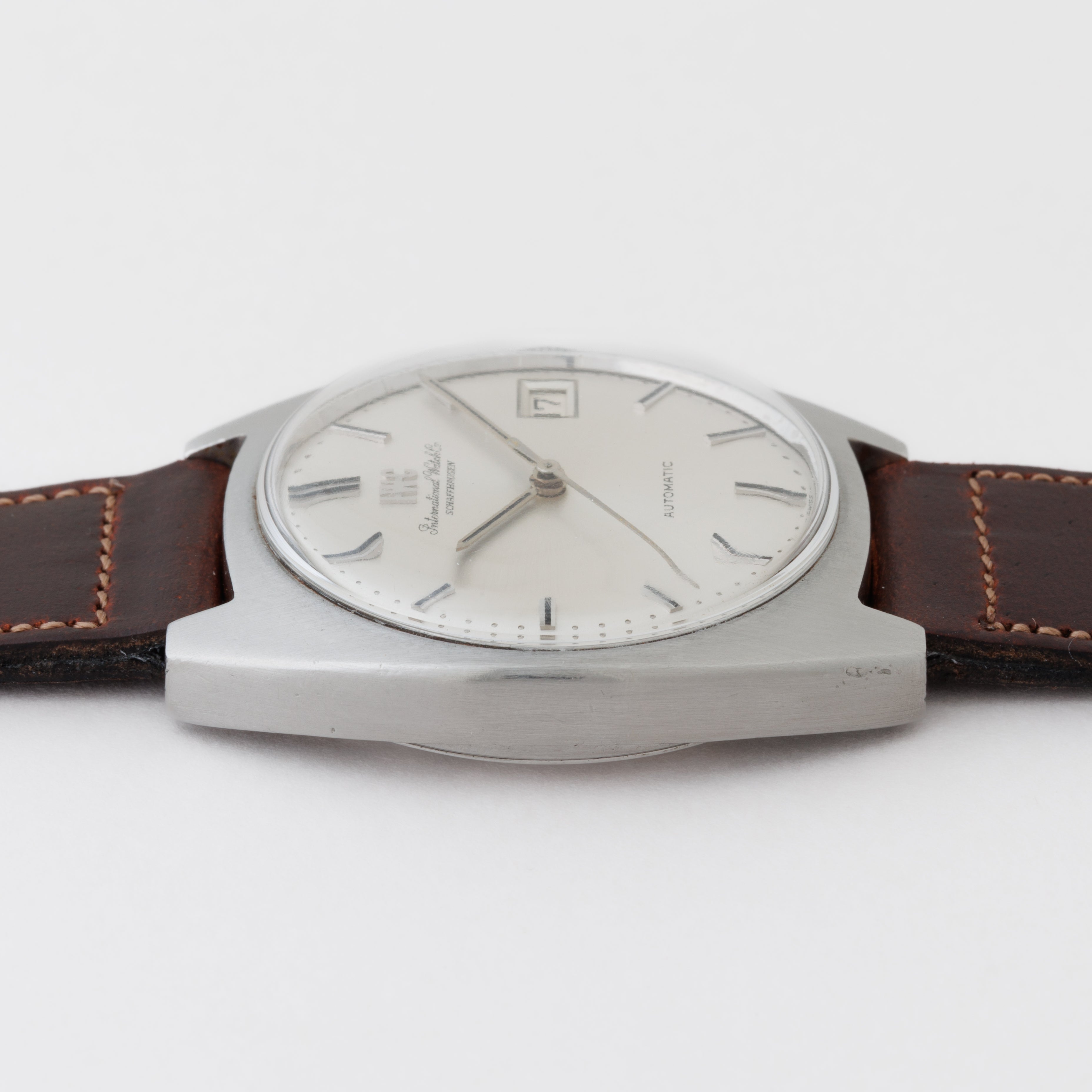 IWC 1967年製 Ref.814A クッションケース ペラトン式自動巻き Cal.8541