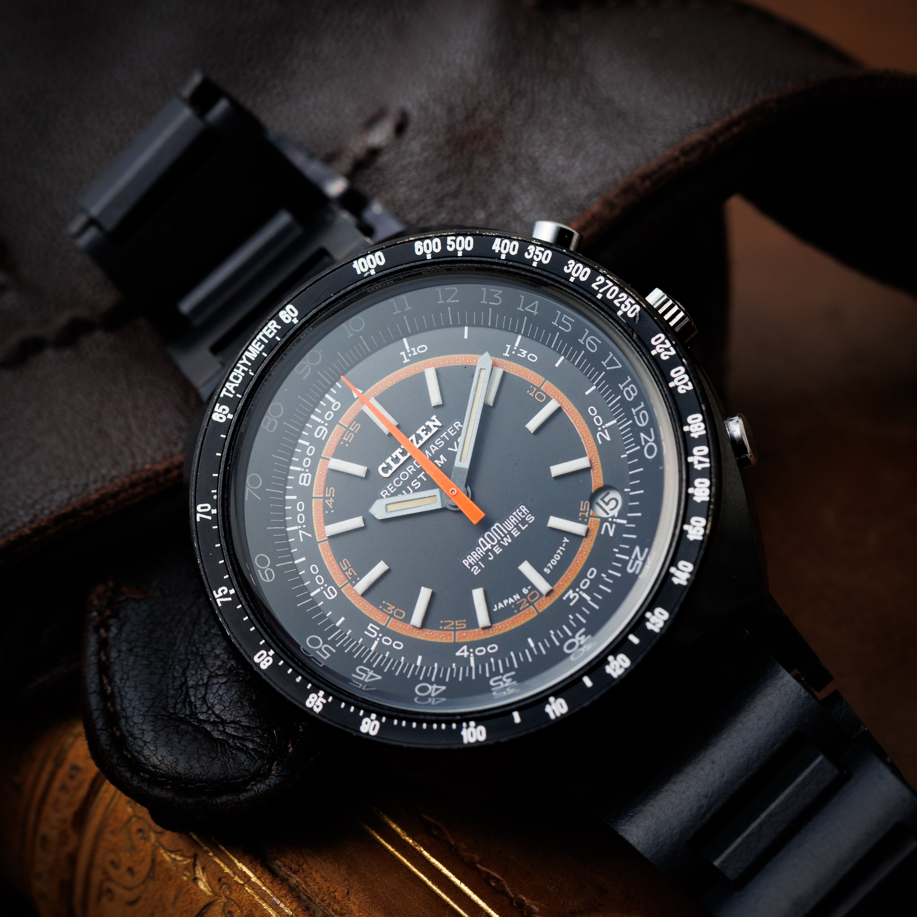 42mmが持つ存在感とデザインのバランス