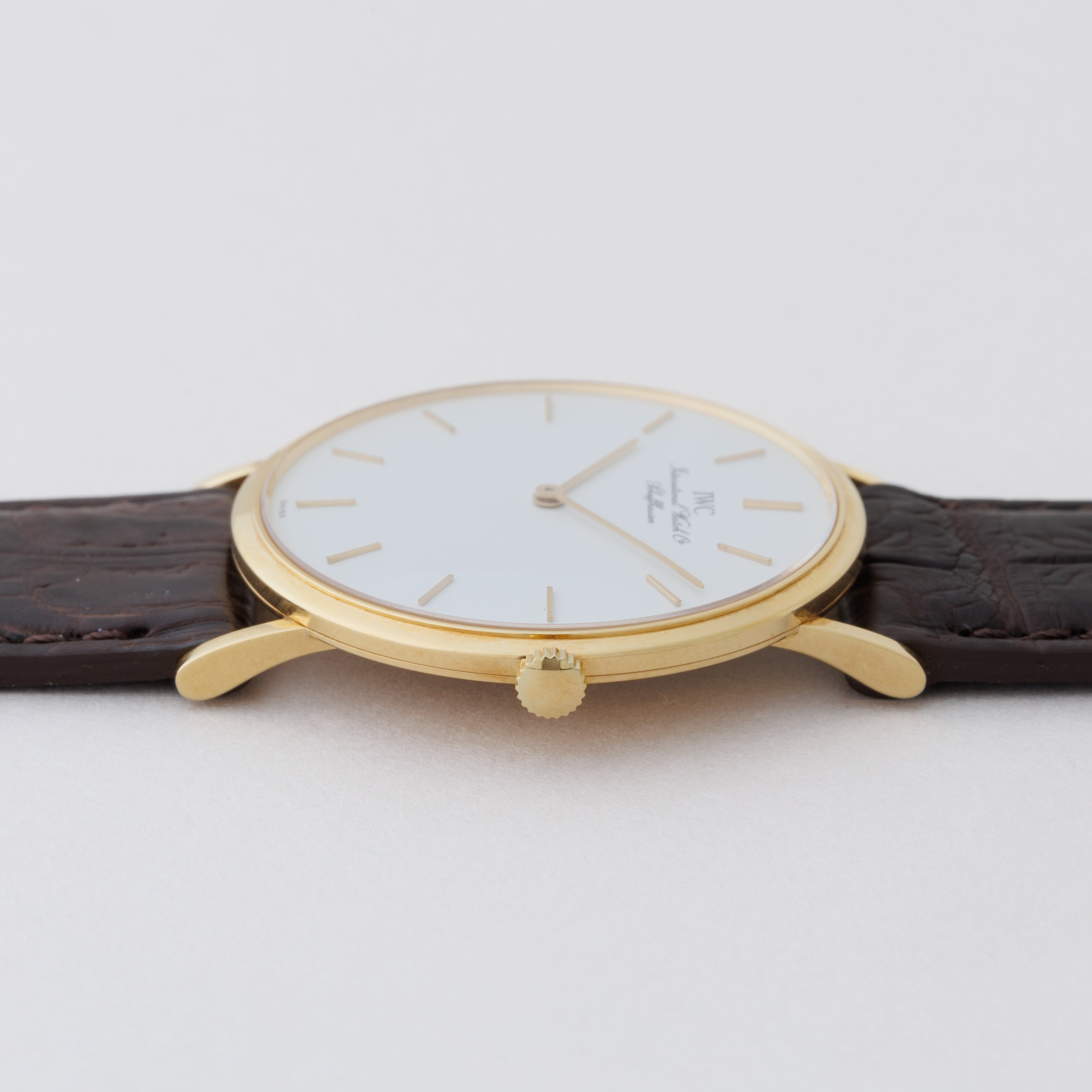 IWC 18金無垢ラウンドケース Ref.2010 1991年製 手巻き Cal.185 ホワイトダイヤル