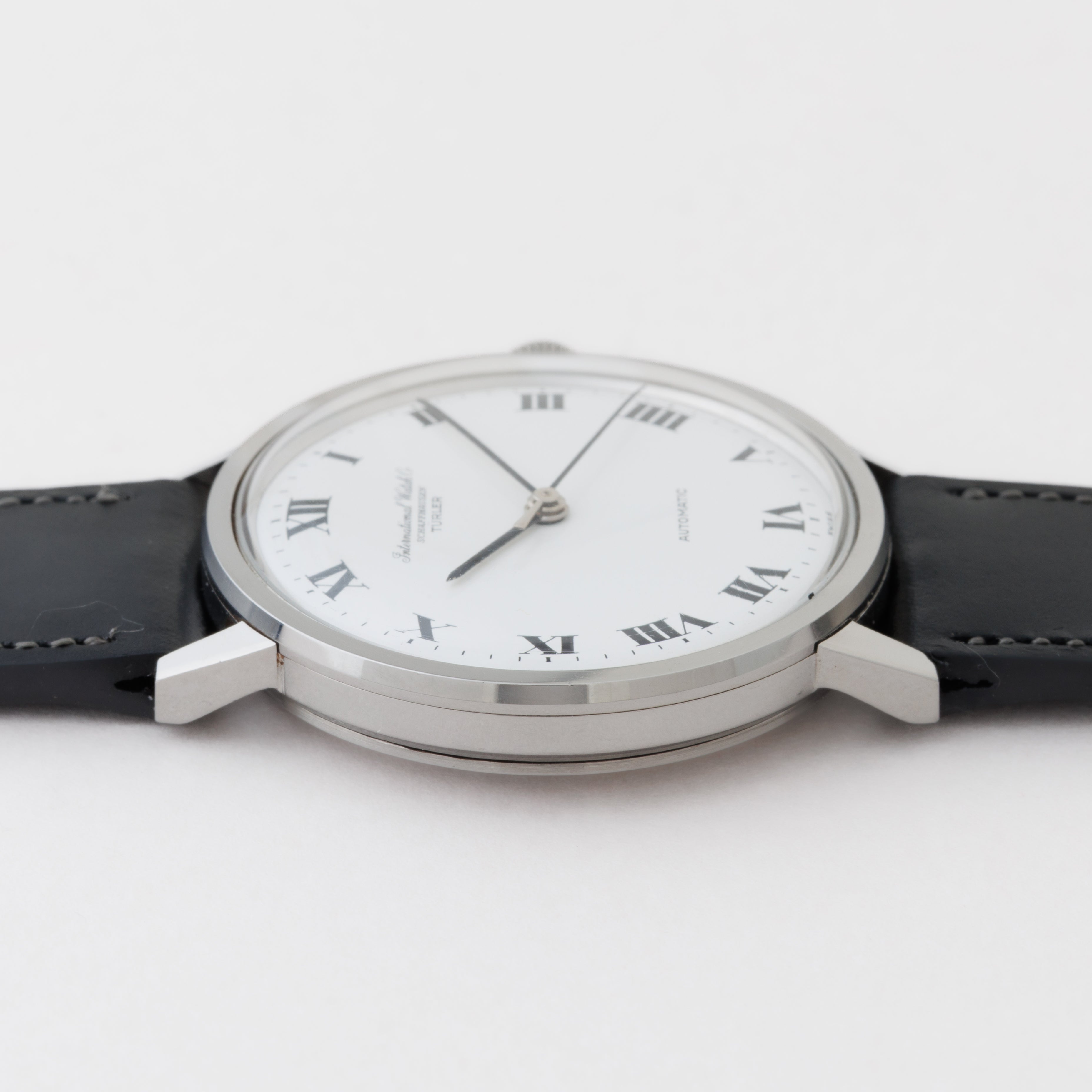 IWC ラウンドモデル オートマチック チューラーダブルネーム ホワイトローマンダイヤル 1969年製 お魚リューズ