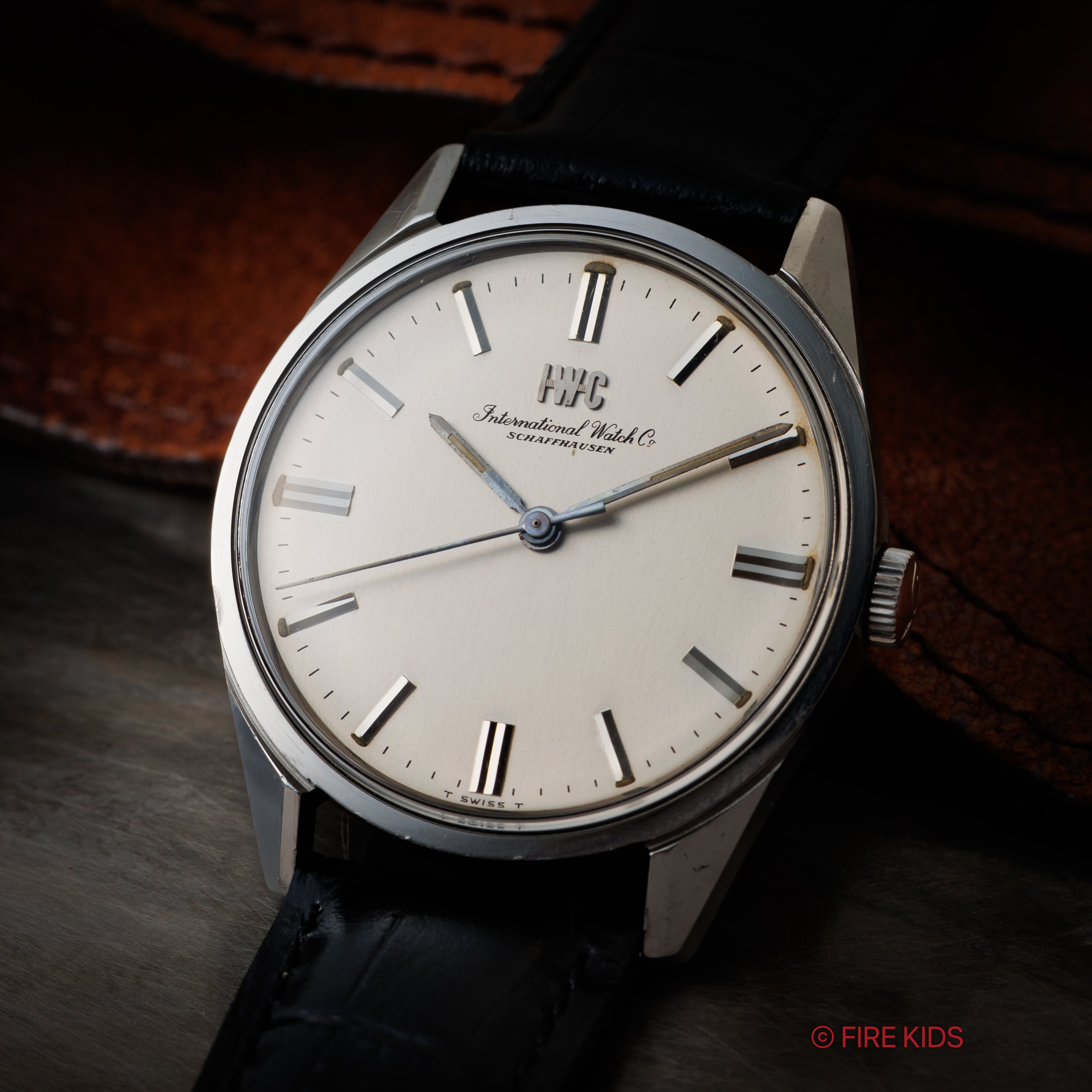 IWC ラウンド 1970年製（昭和45年製） Cal.89 手巻き オールドインター R810