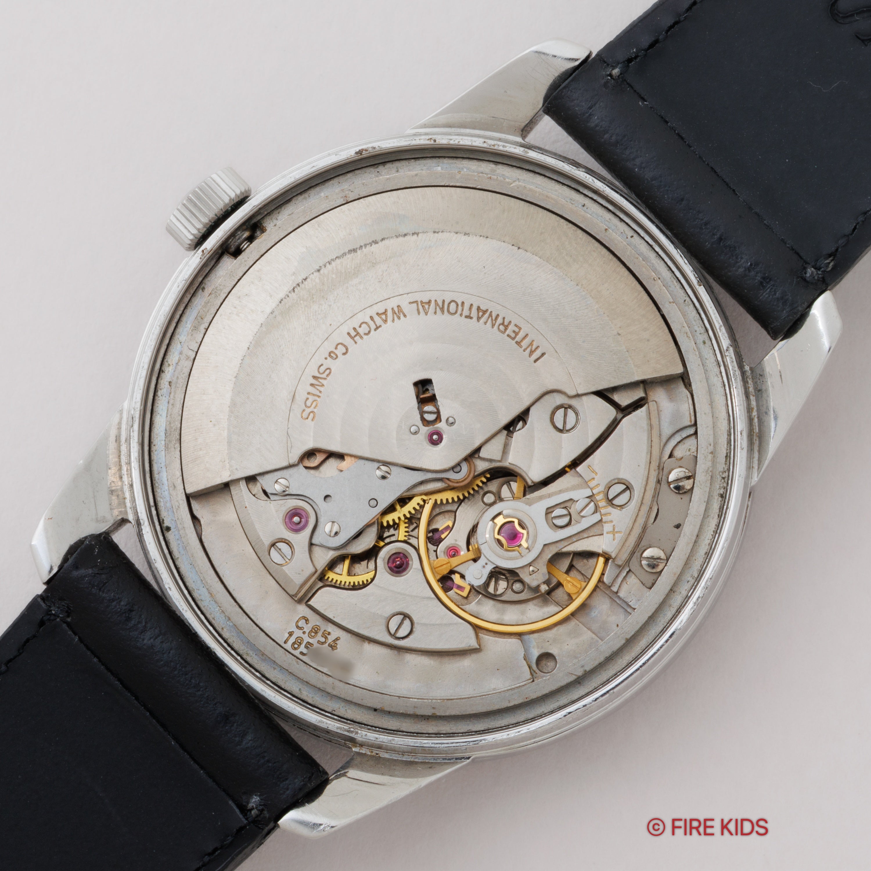 IWC 1967年製 ラウンドケース ブルーダイヤル ペラトン式自動巻き Cal.854 Ref.R810A