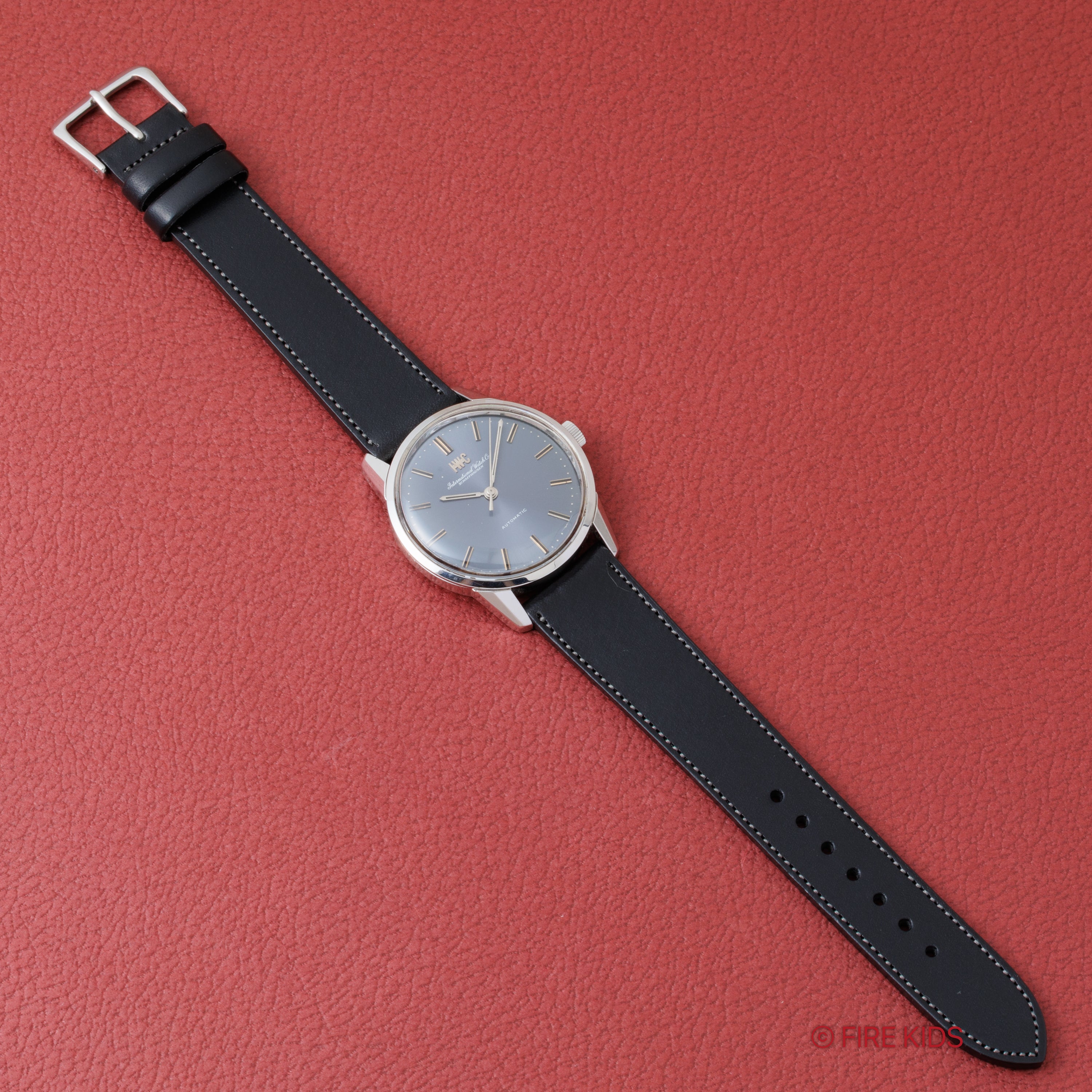 IWC 1967年製 ラウンドケース ブルーダイヤル ペラトン式自動巻き Cal.854 Ref.R810A