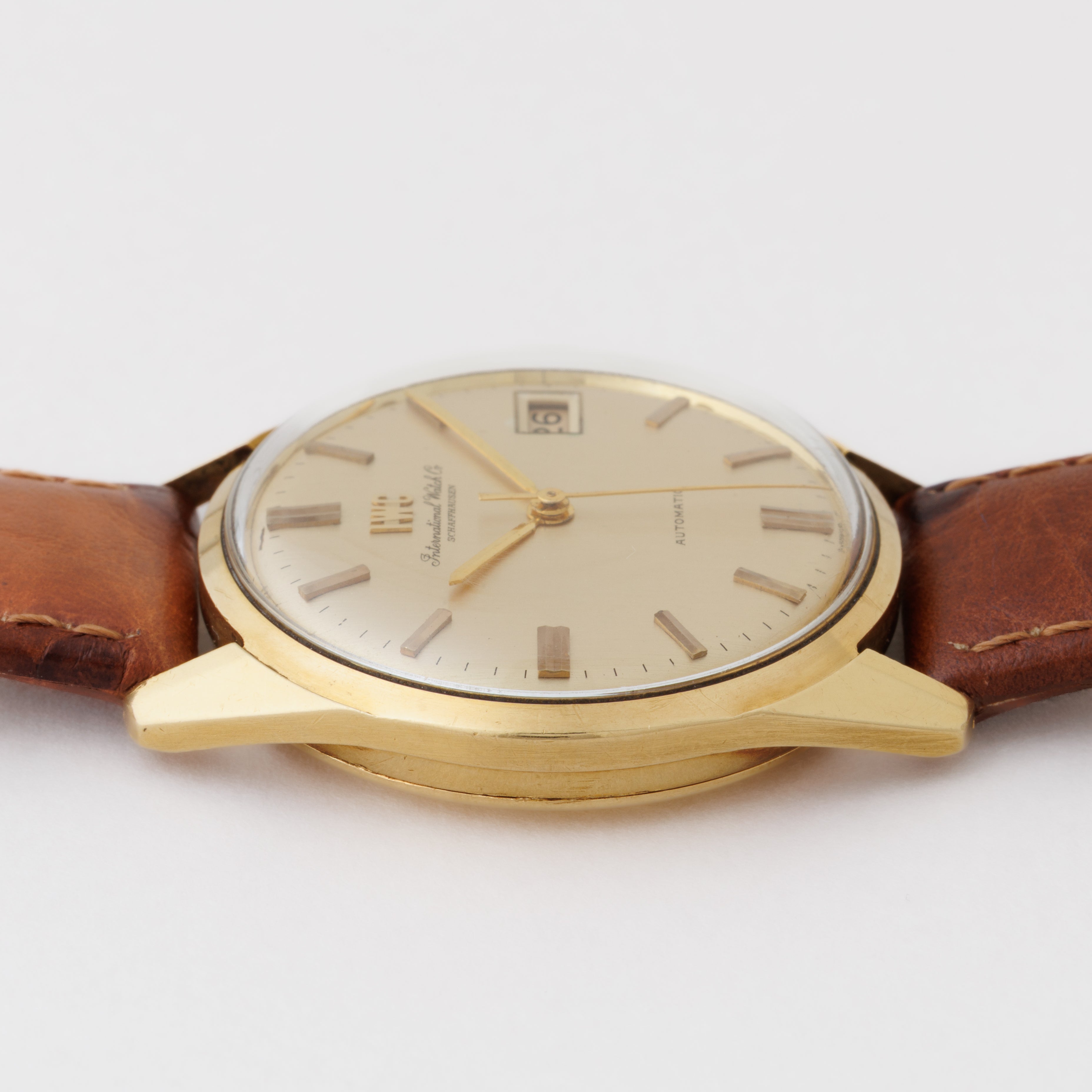 IWC 18金無垢ラウンドケース ペラトン式自動巻き 1969年製 Ref.810A Cal.8541