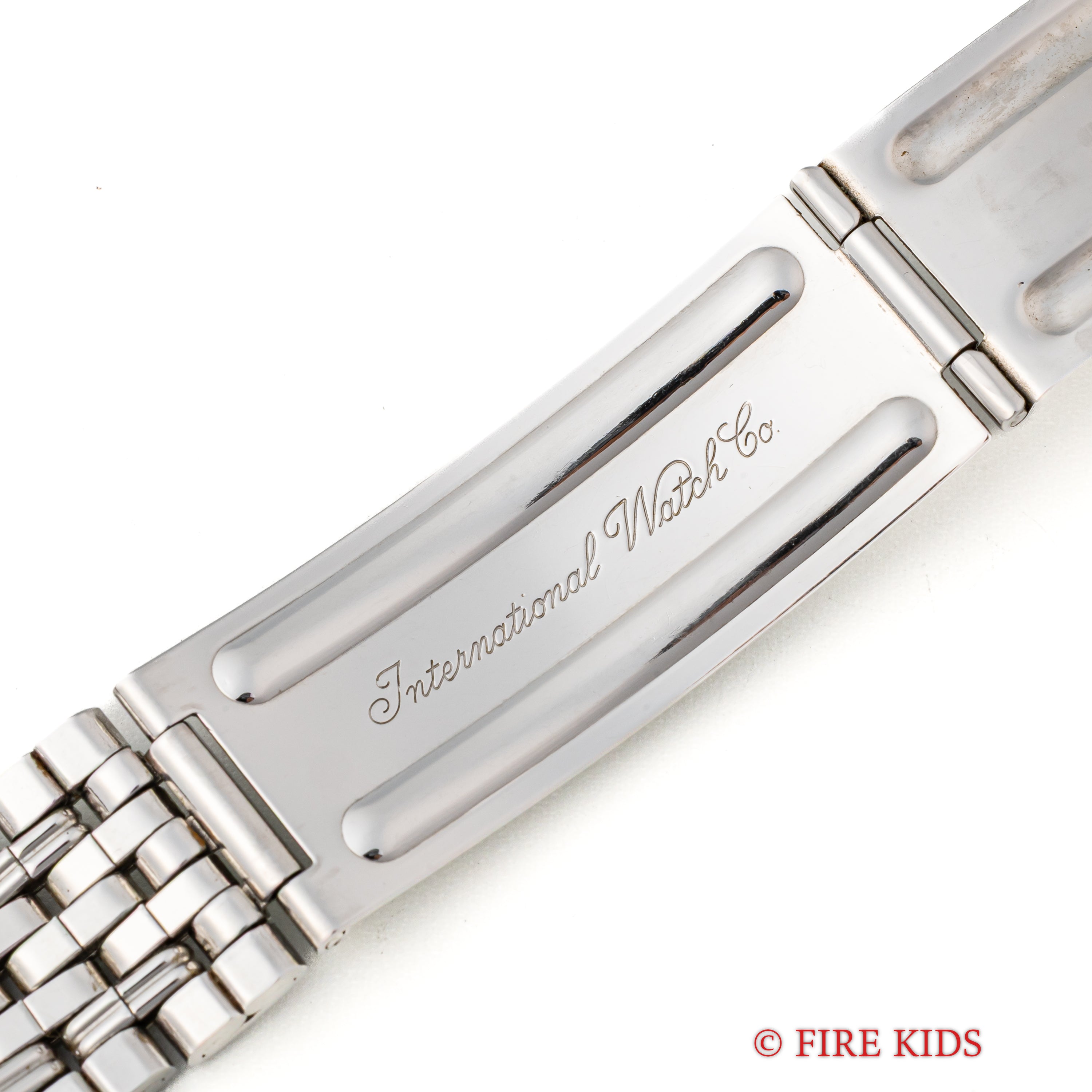 IWC 1975年製 トノーケース ペラトン式自動巻 Cal.8541B 純正ゲイフレアーブレス