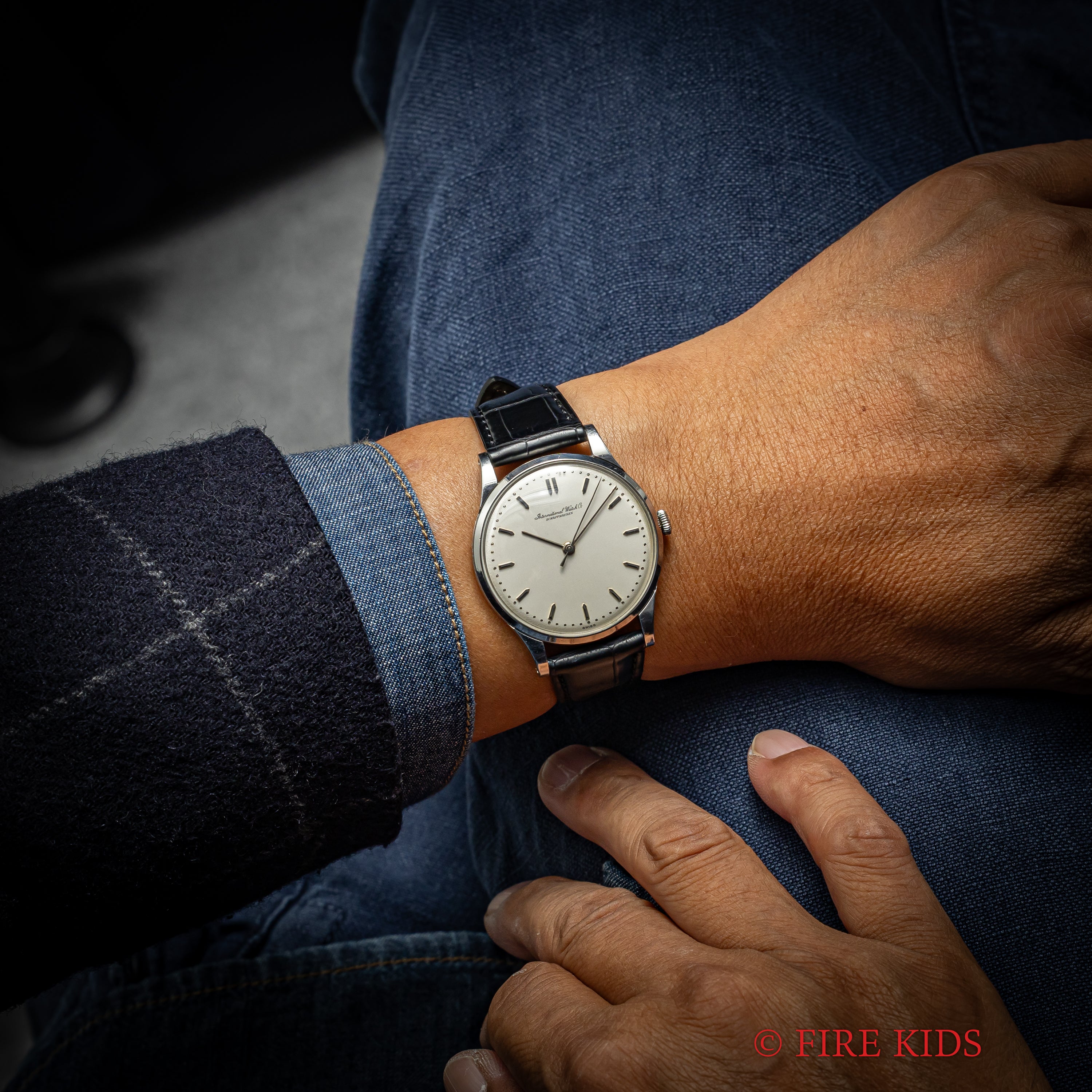 IWC ラウンドケース 1957年製 手巻き Cal.89 砲弾インデックス　ビックケース