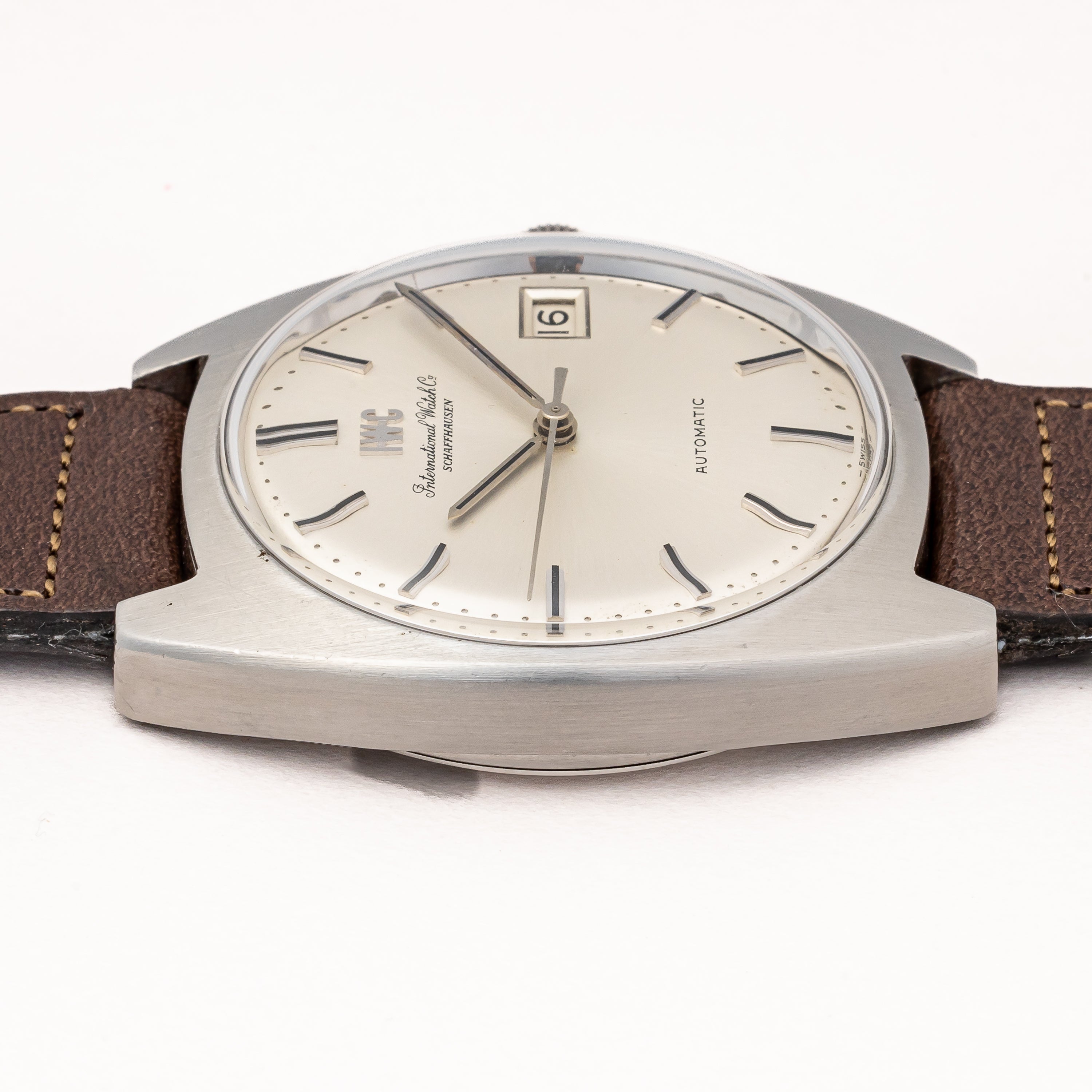 IWC トノーケース 1971年製 ペラトン式自動巻き Cal.8541B