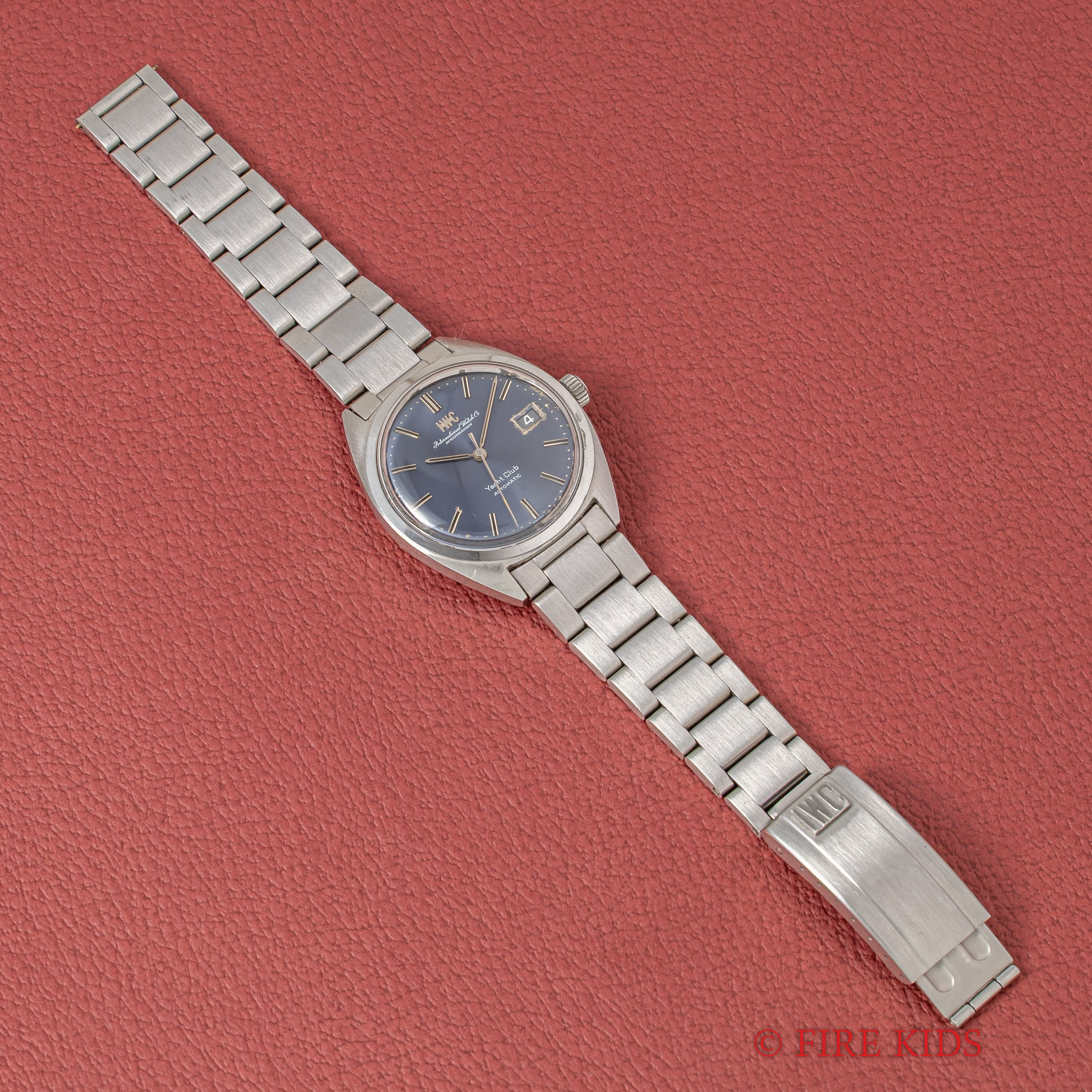 IWC ヨットクラブ 1973年製 ブルーダイヤル Cal.8541B ペラトン式自動巻き 純正3連ブレス